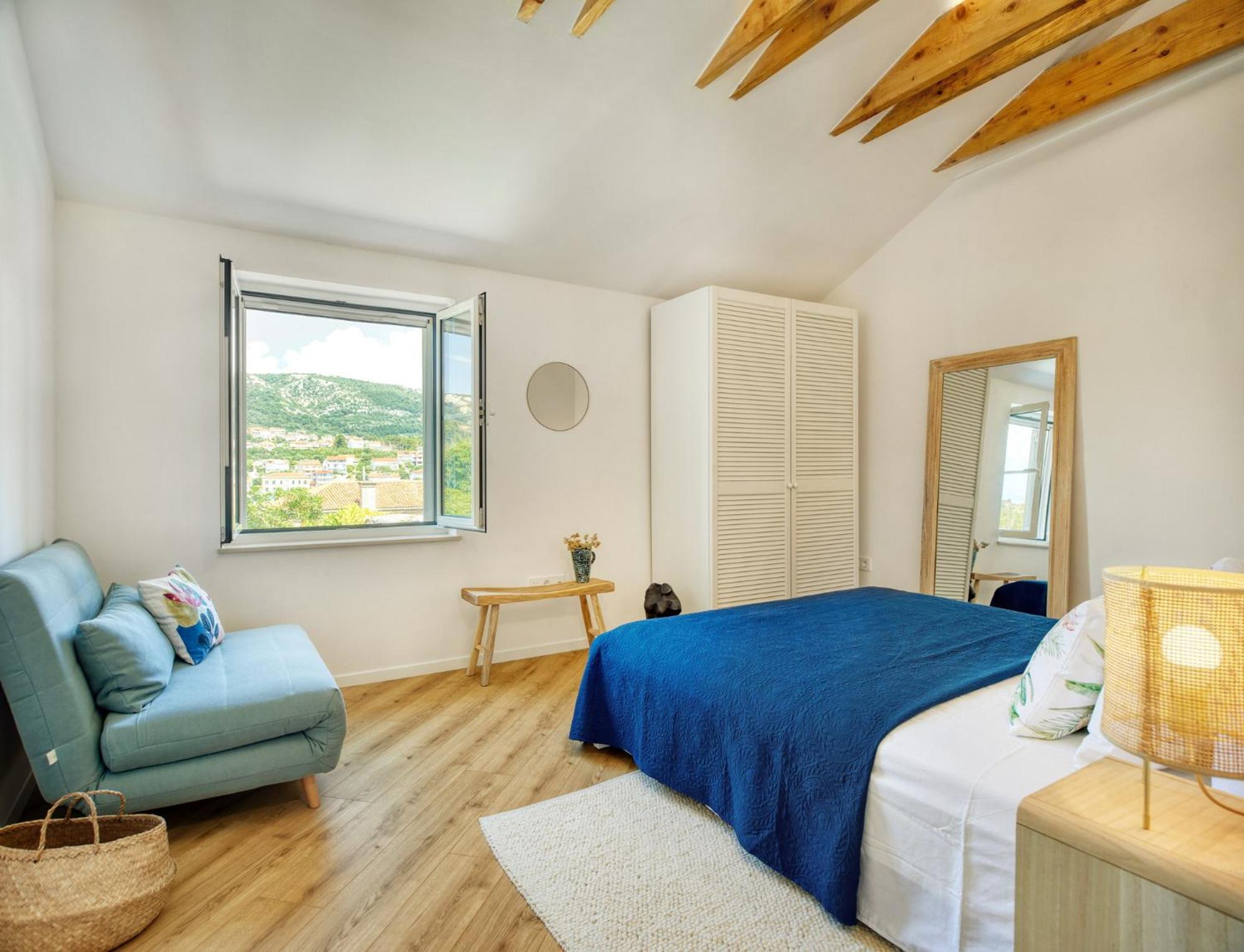 Villa with Sea View