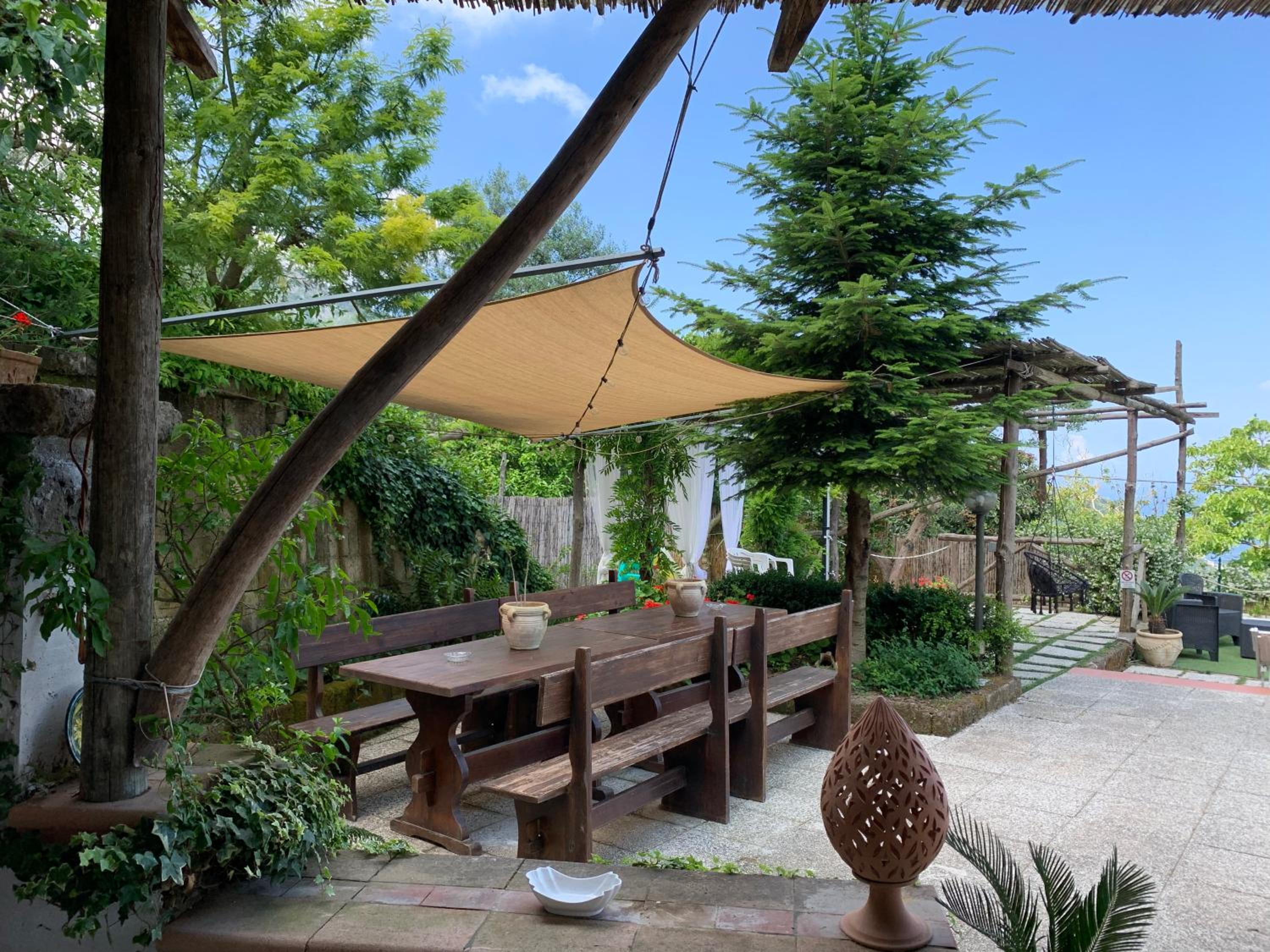 Villa photo 2