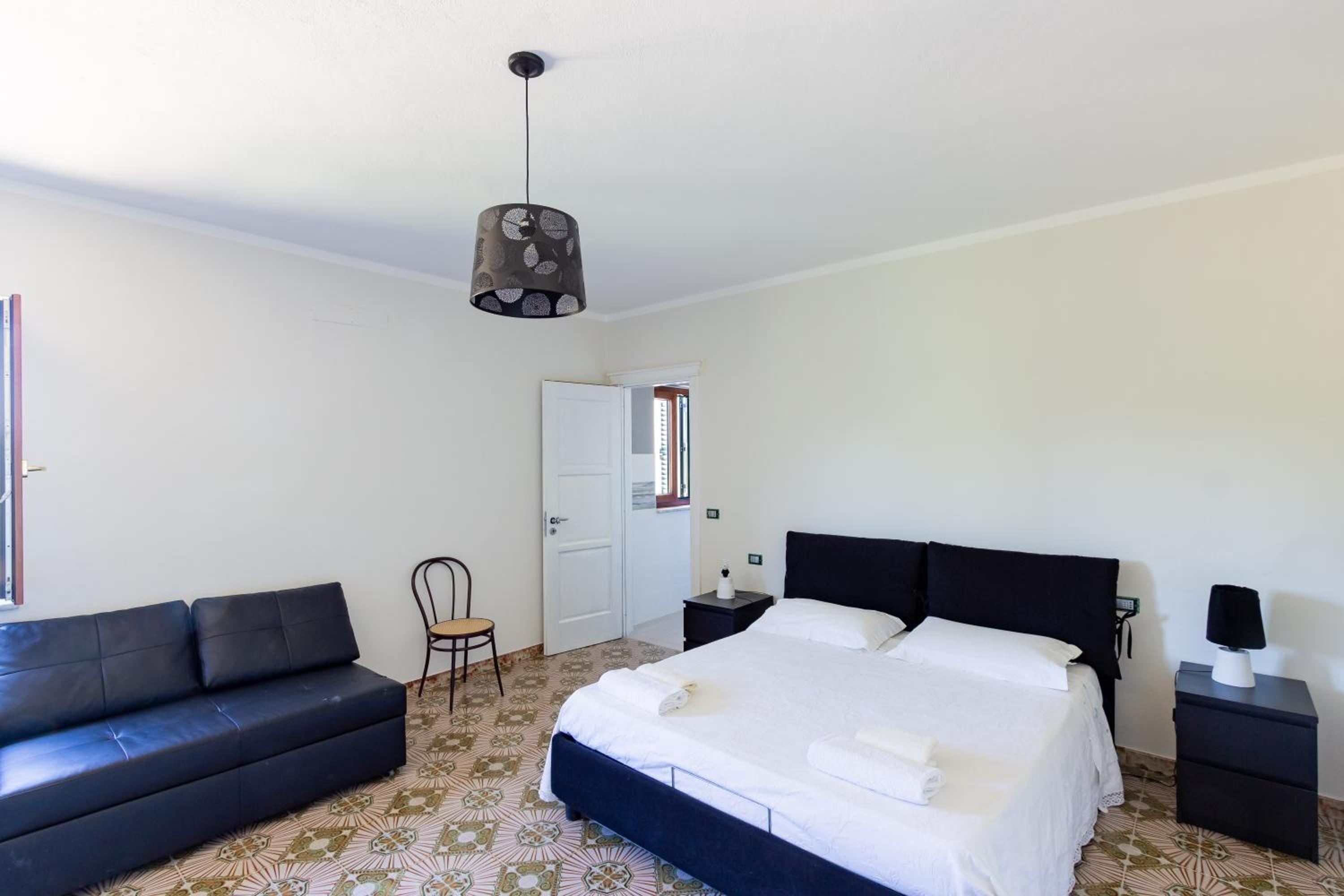 Two-Bedroom House photo 3