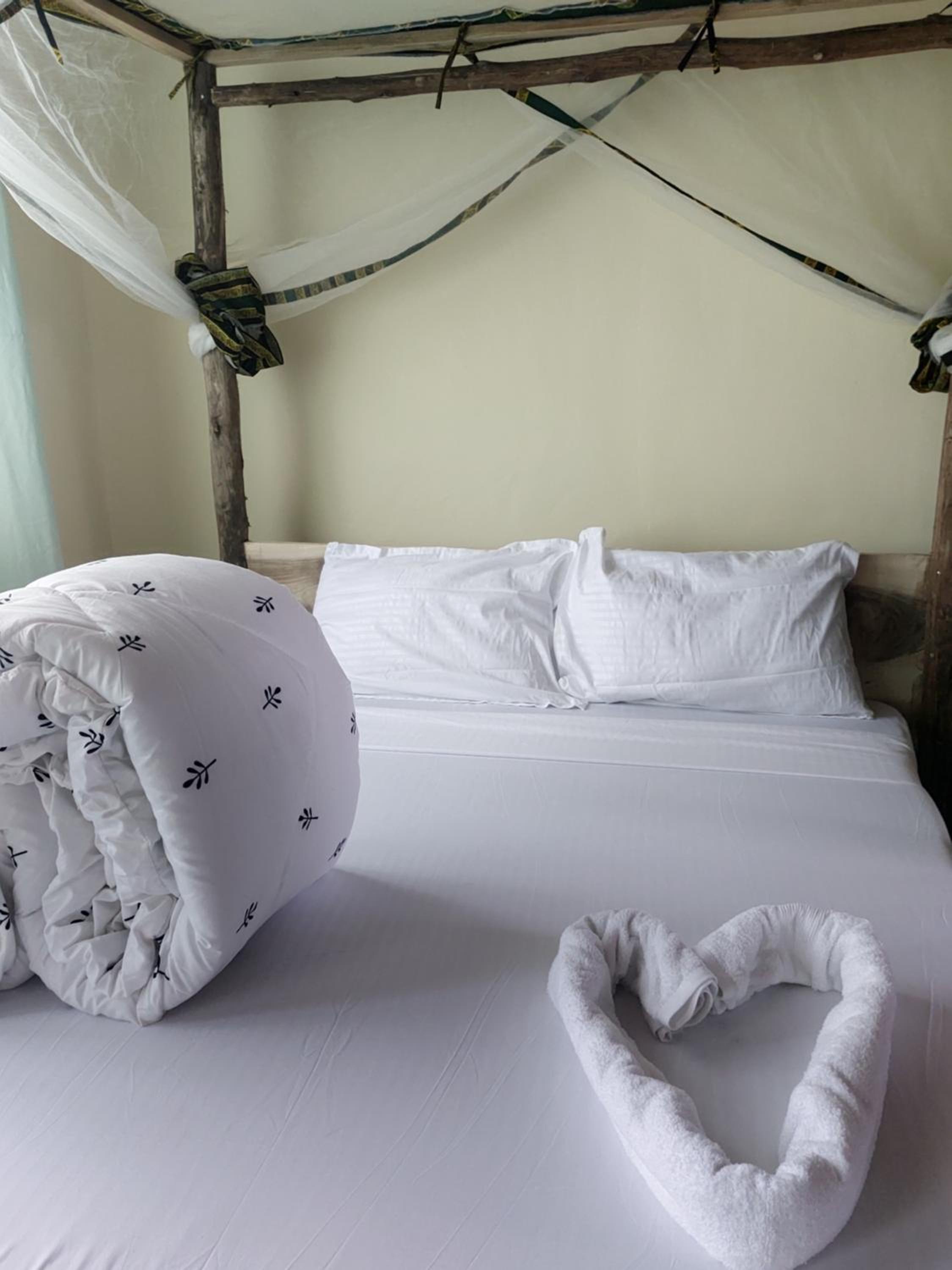Double Room with Private Bathroom photo 2