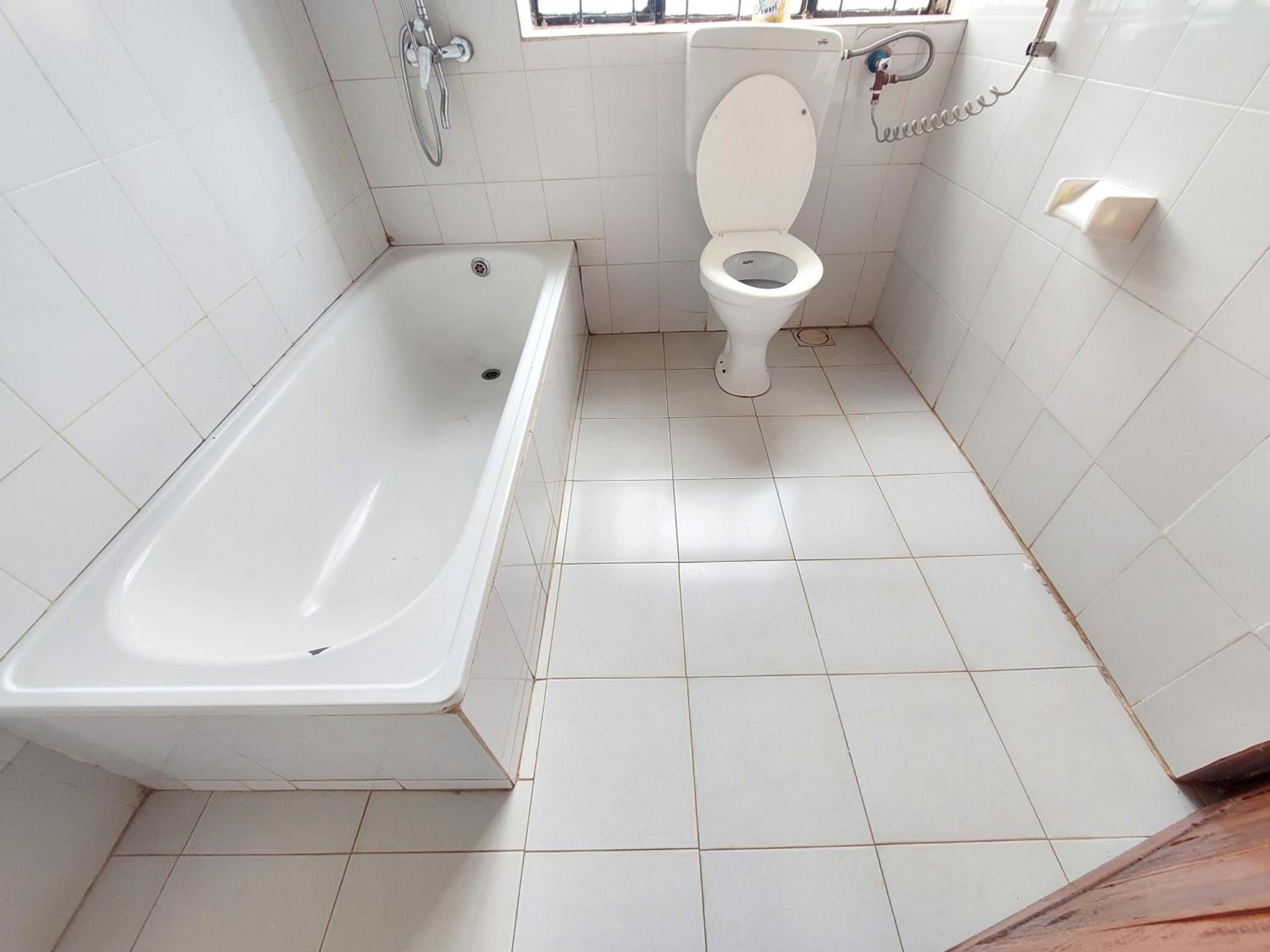 Double Room with Private Bathroom photo 3