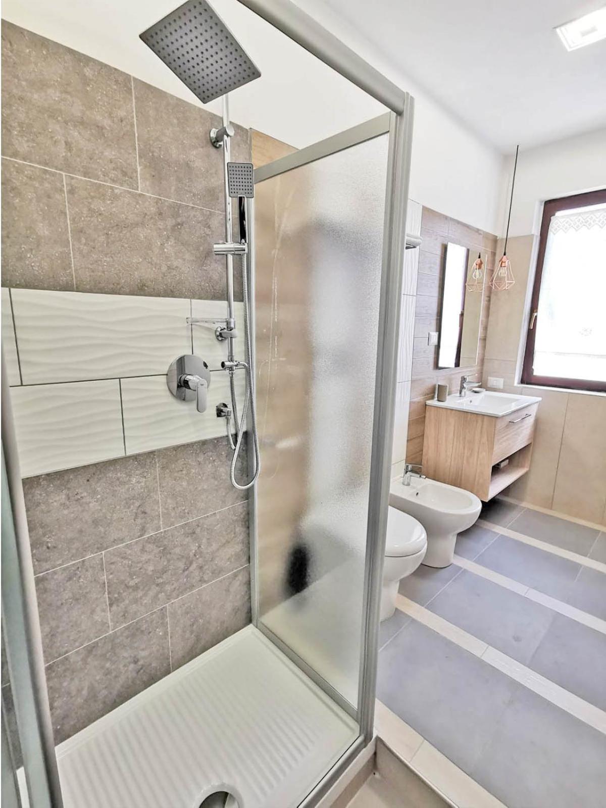 Superior Quadruple Room - Photo 3