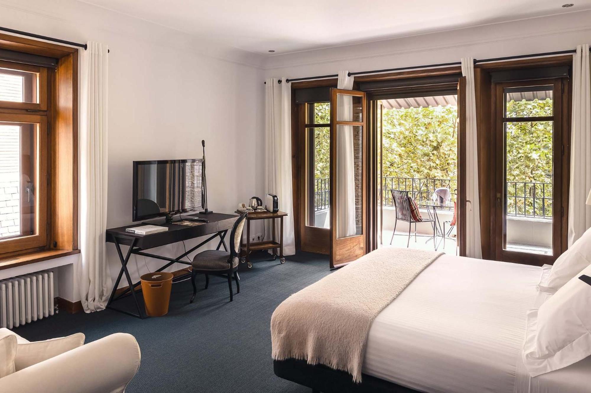 Superior Double Room with Terrace