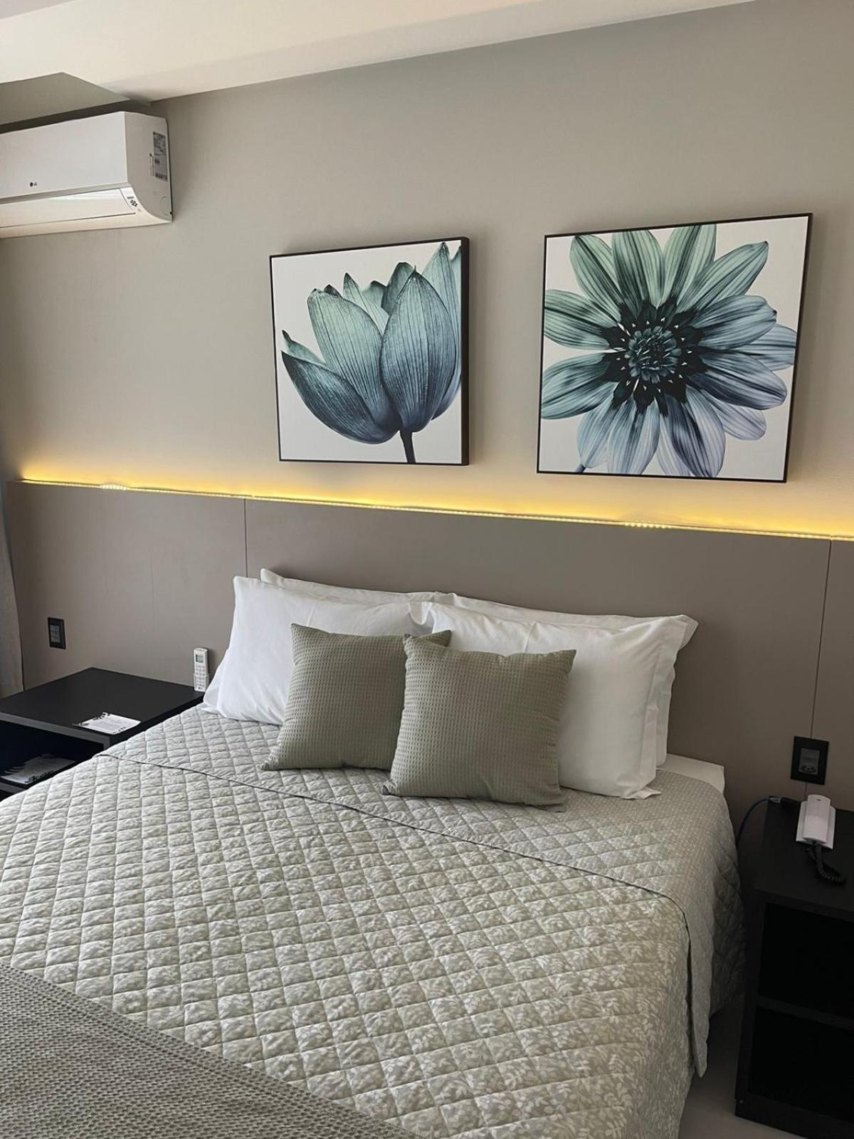 Standard Double Suite