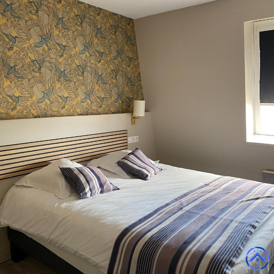 Standard Double or Twin Room - Photo 1