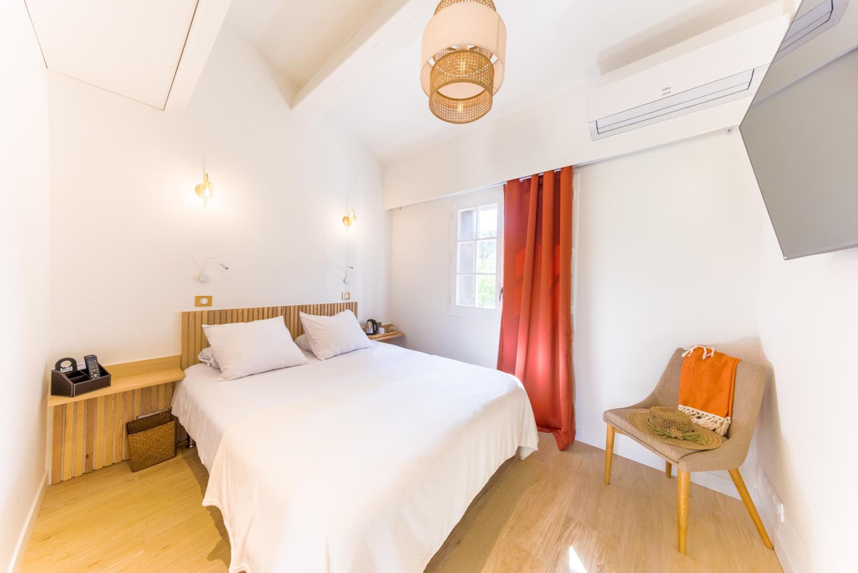 Room in Chalet - Photo 4