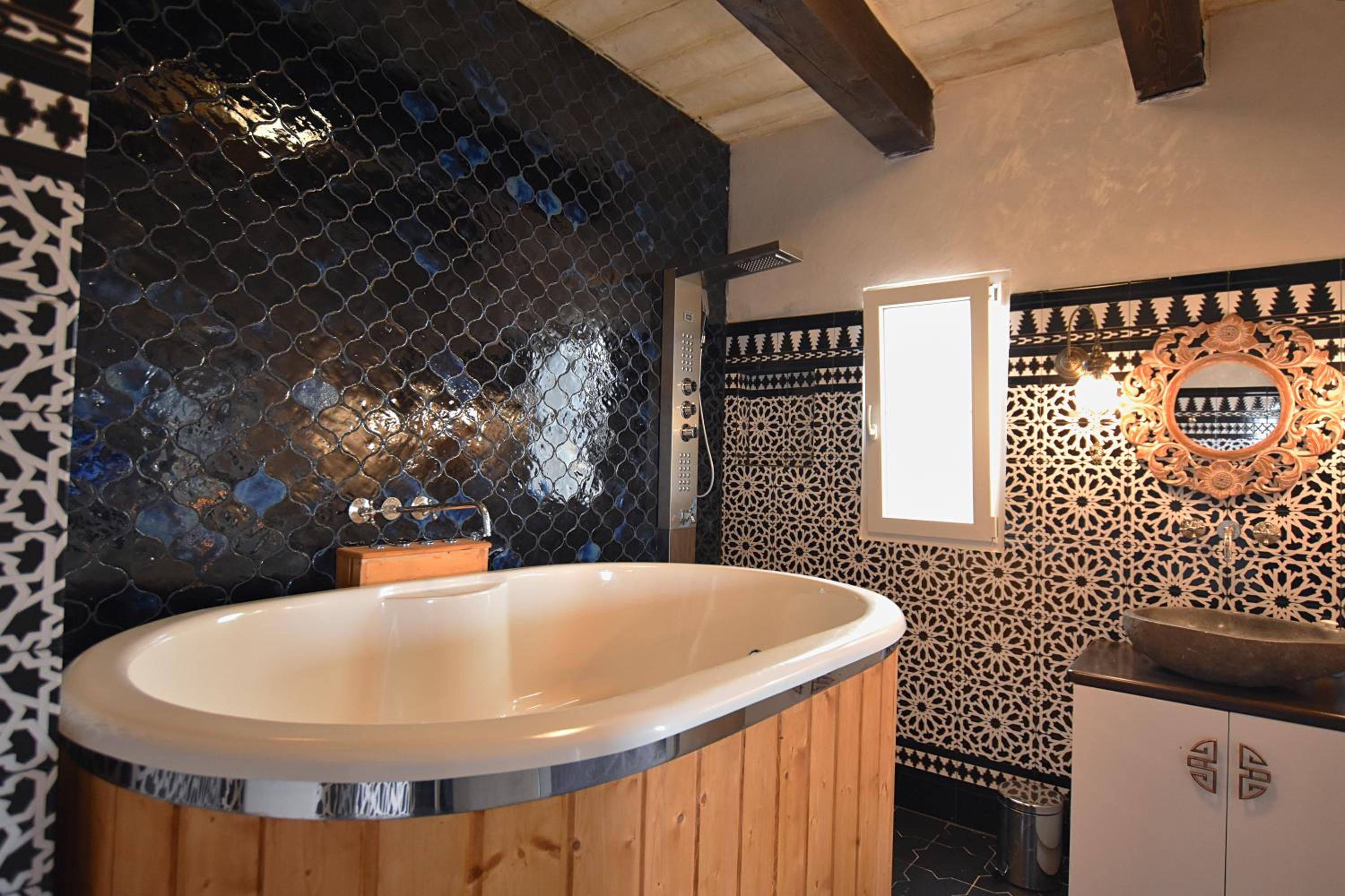 Suite with Spa Bath photo 2