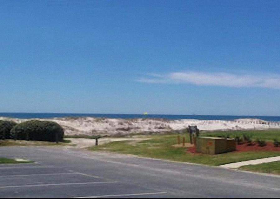 Two-Bedroom Apartment with Ocean View photo 2
