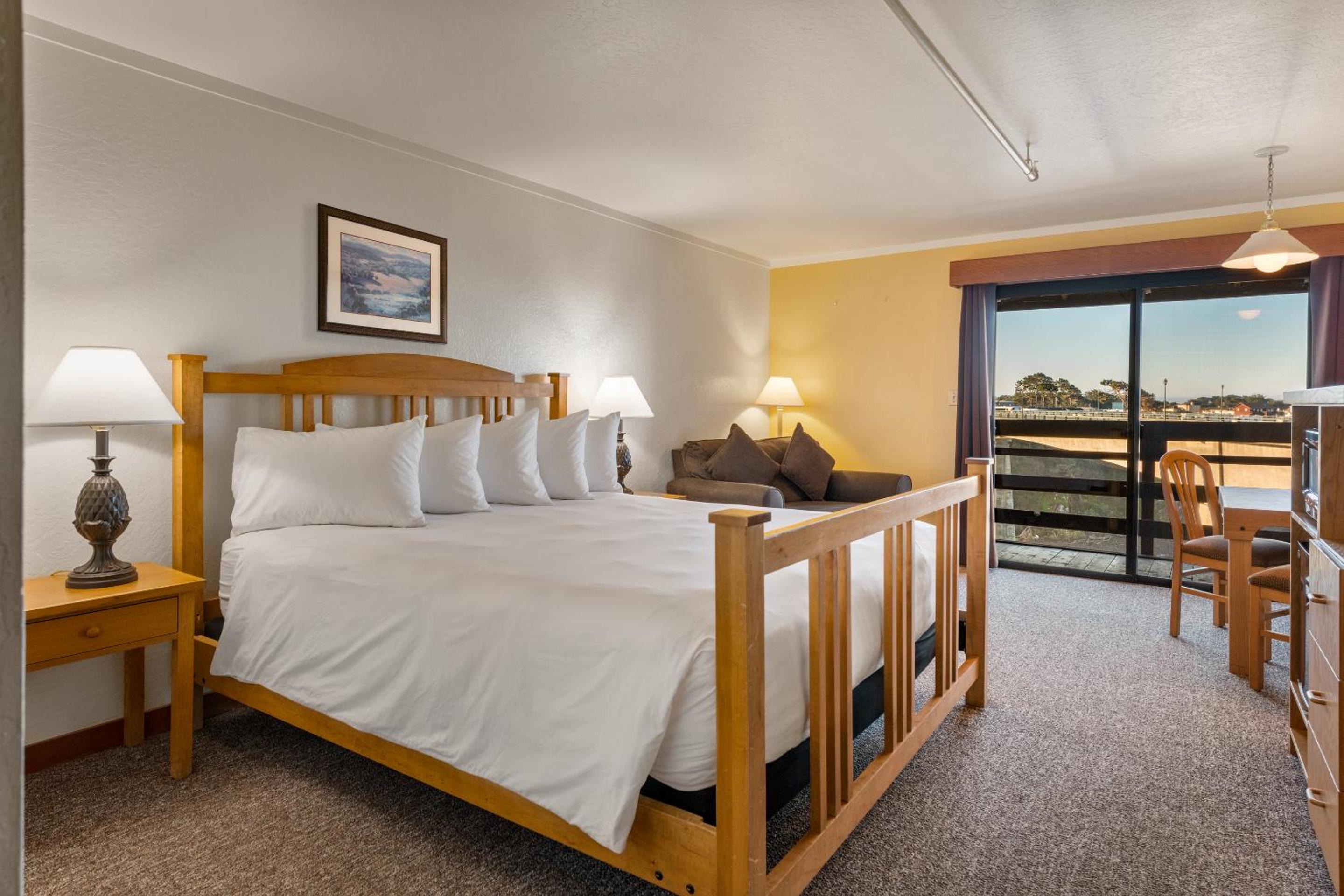 King Room with Balcony