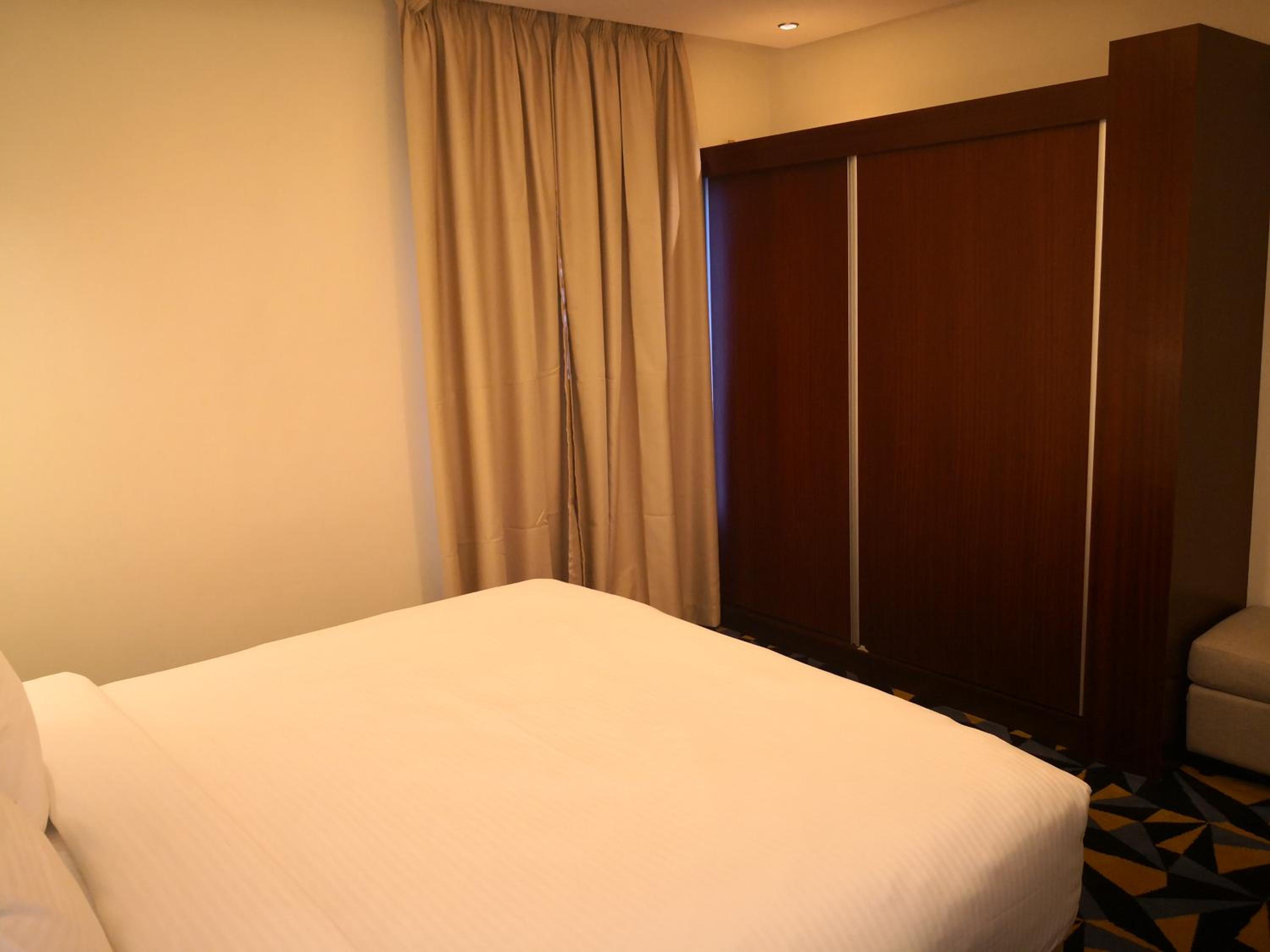Twin Room - Photo 10