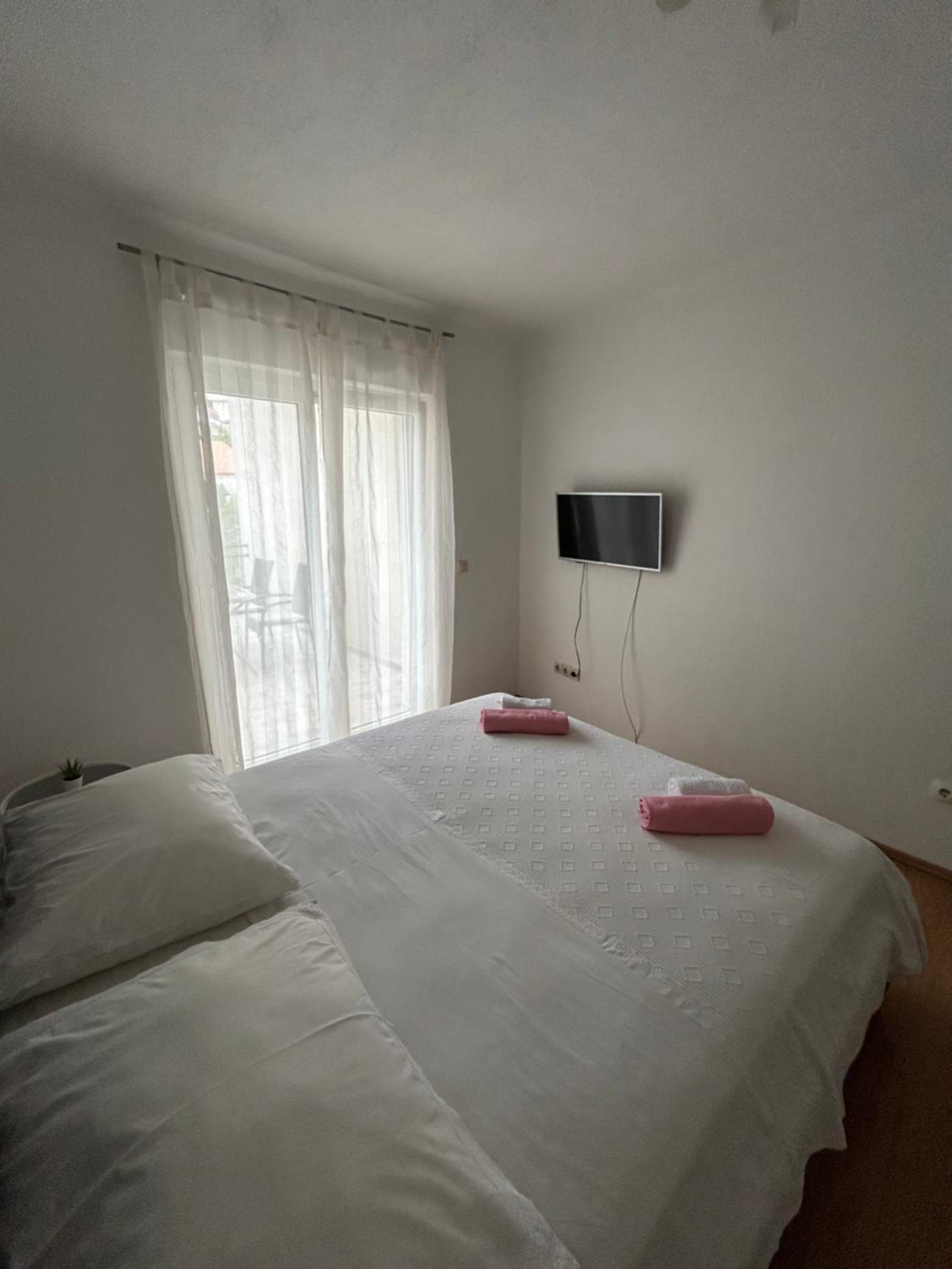 Two-Bedroom Apartment photo 3