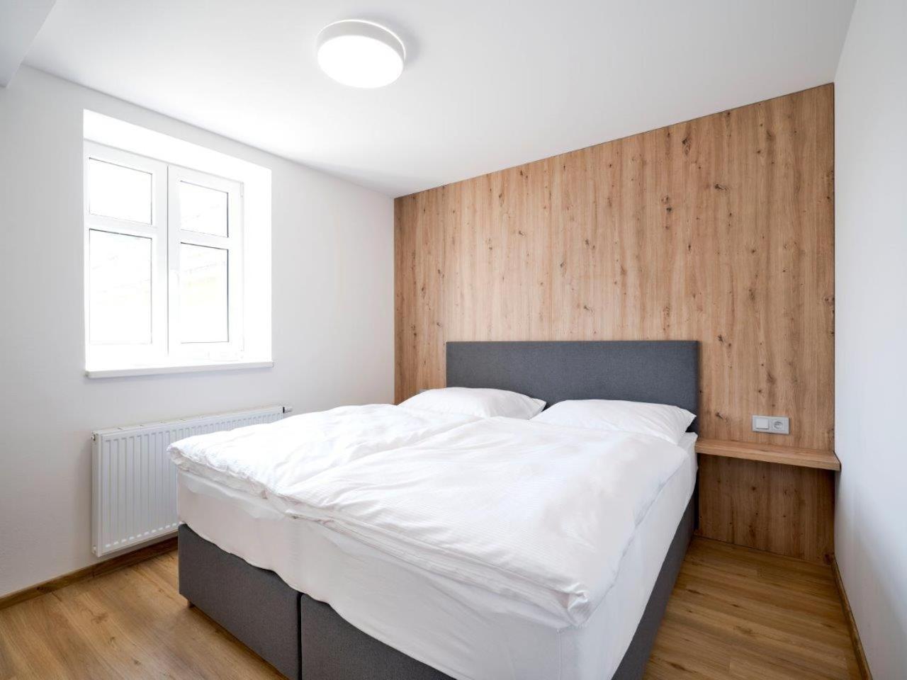Double Room with Spa Bath