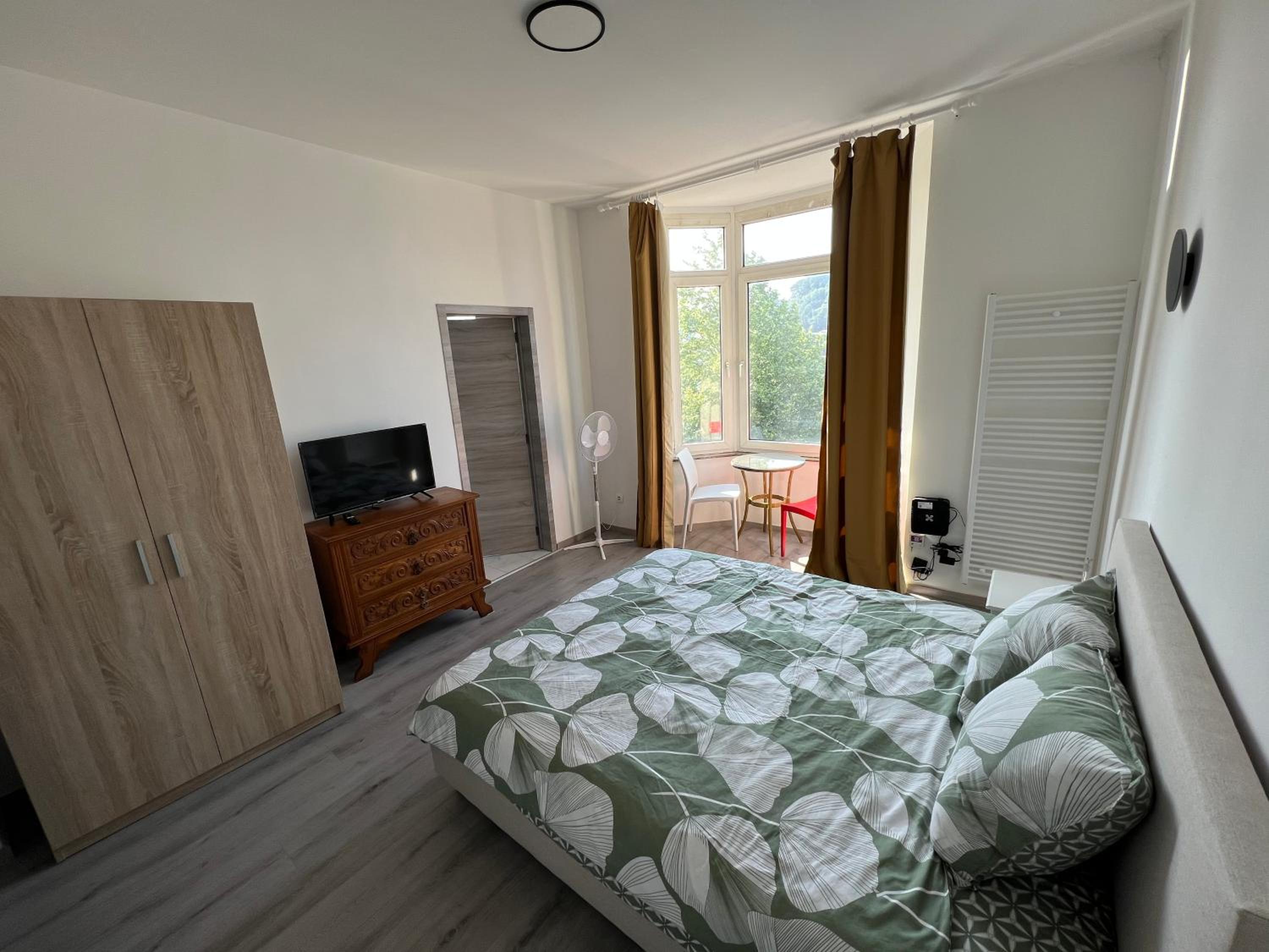 Deluxe Apartment photo 2