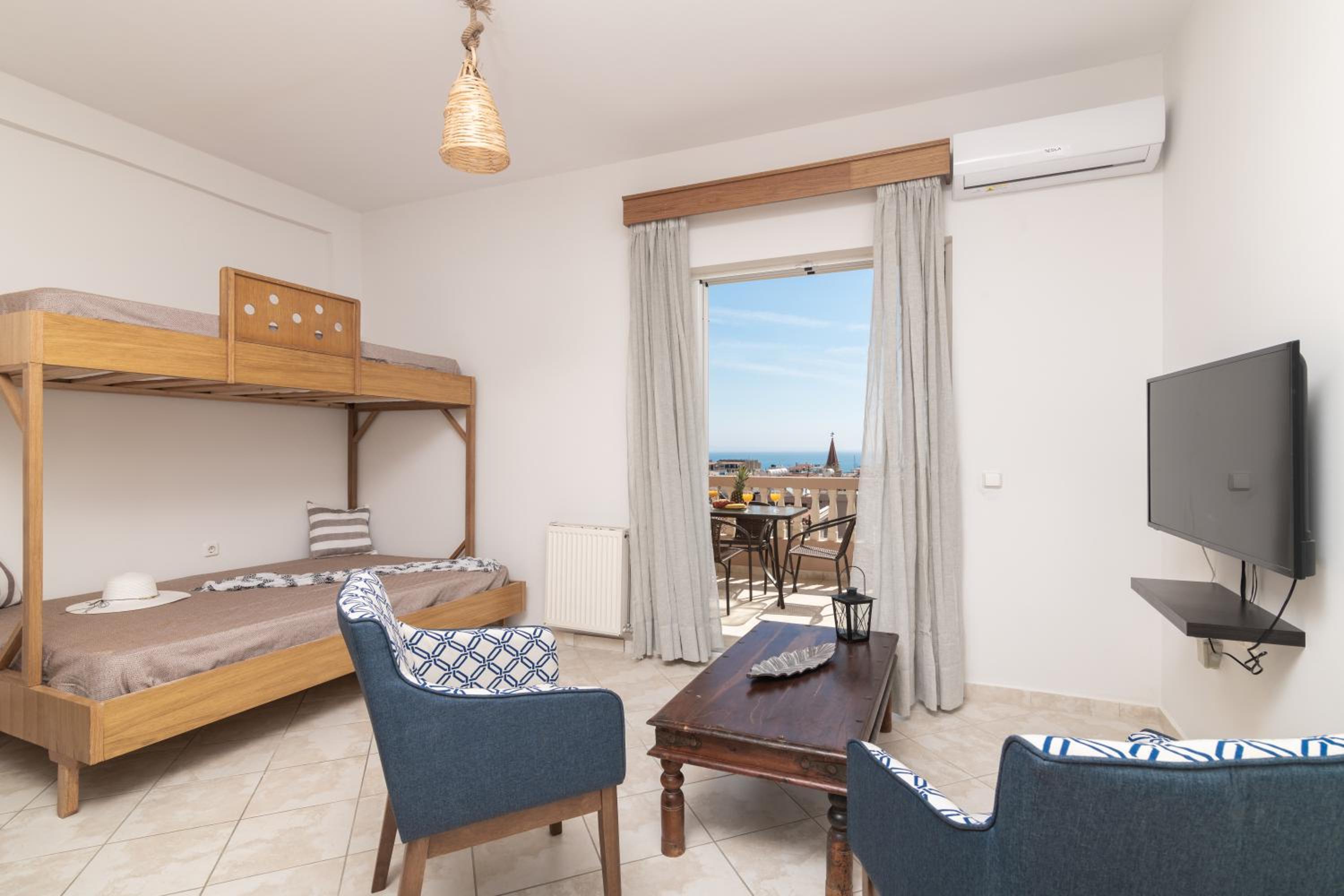 Apartment with Sea View