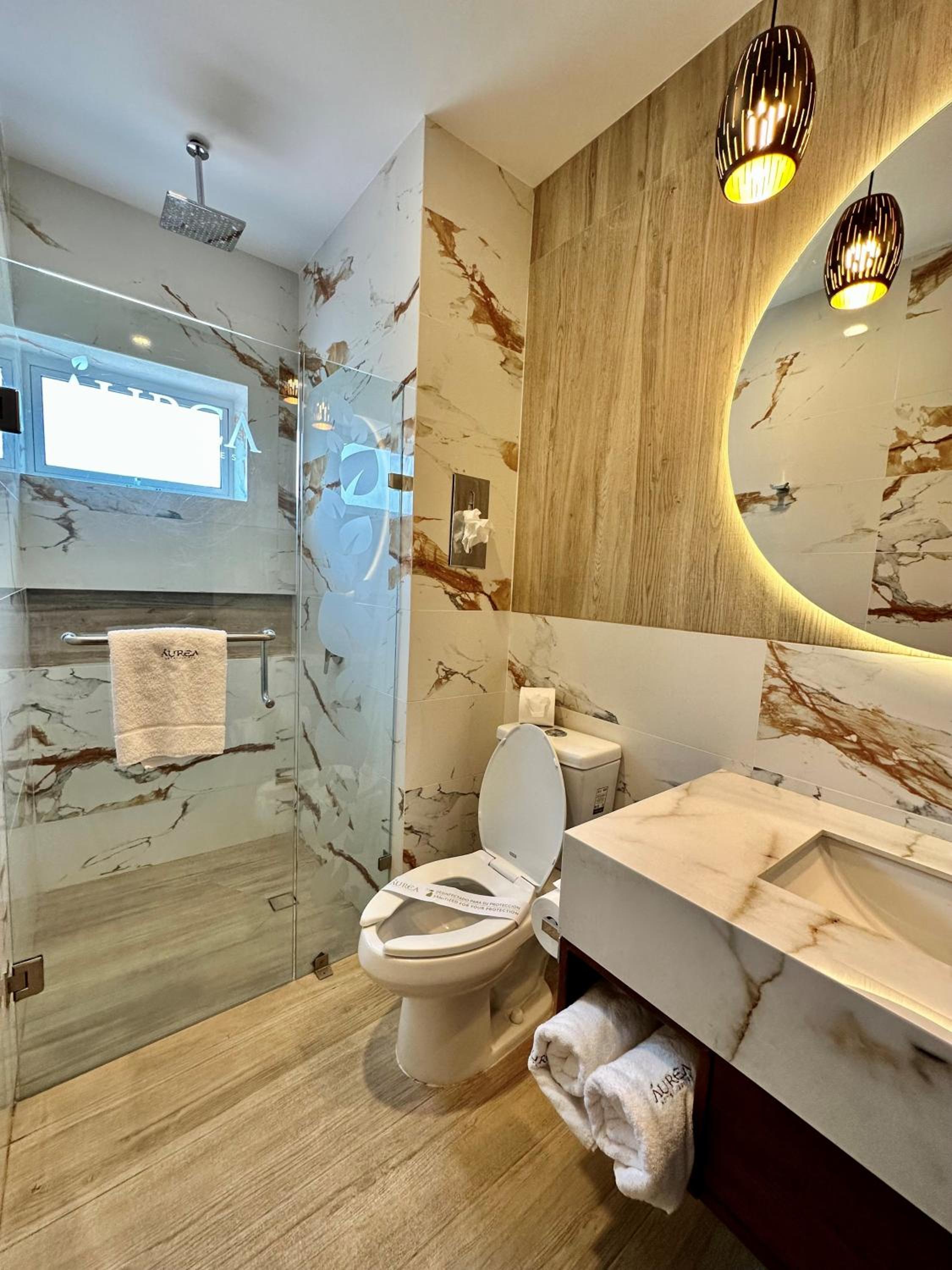 Standard Single Room - Photo 11