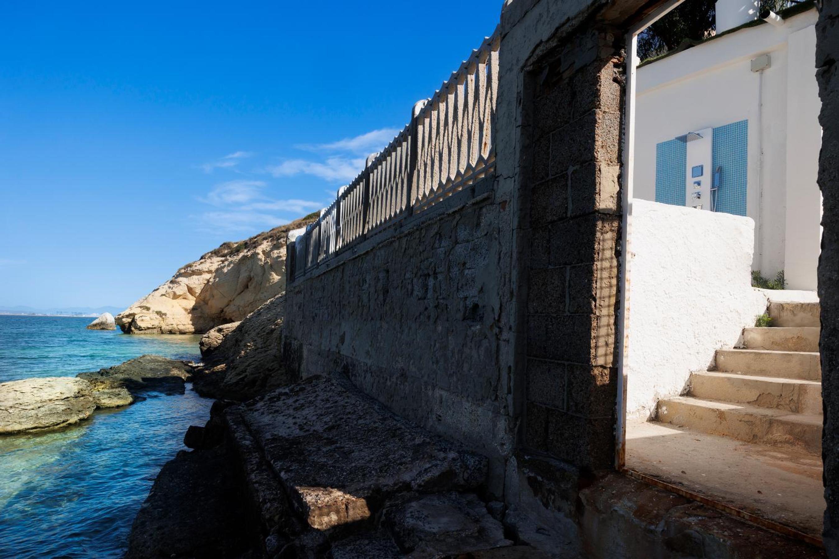 Studio with Sea View - Photo 8