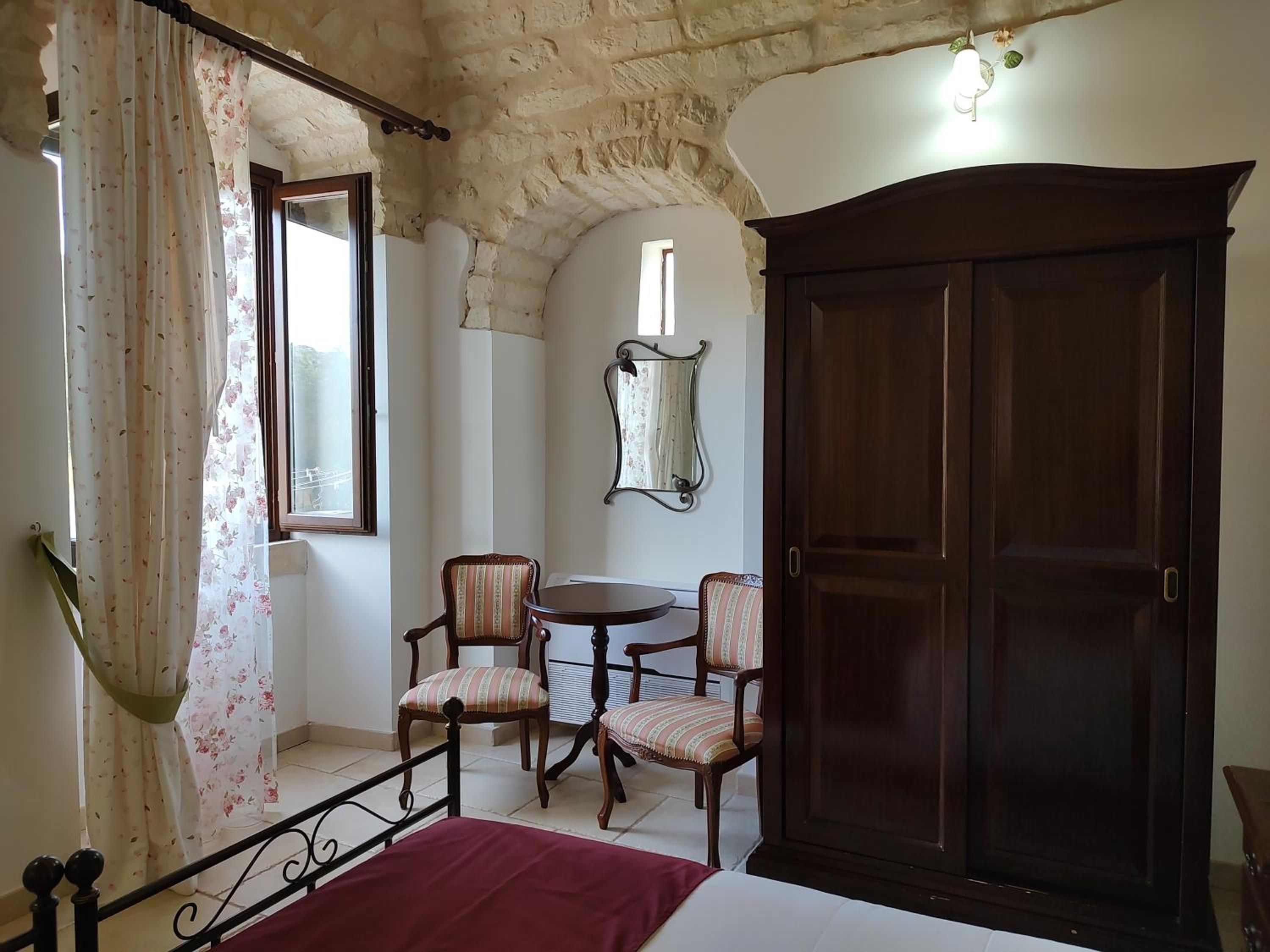 Deluxe Double or Twin Room - Photo 1