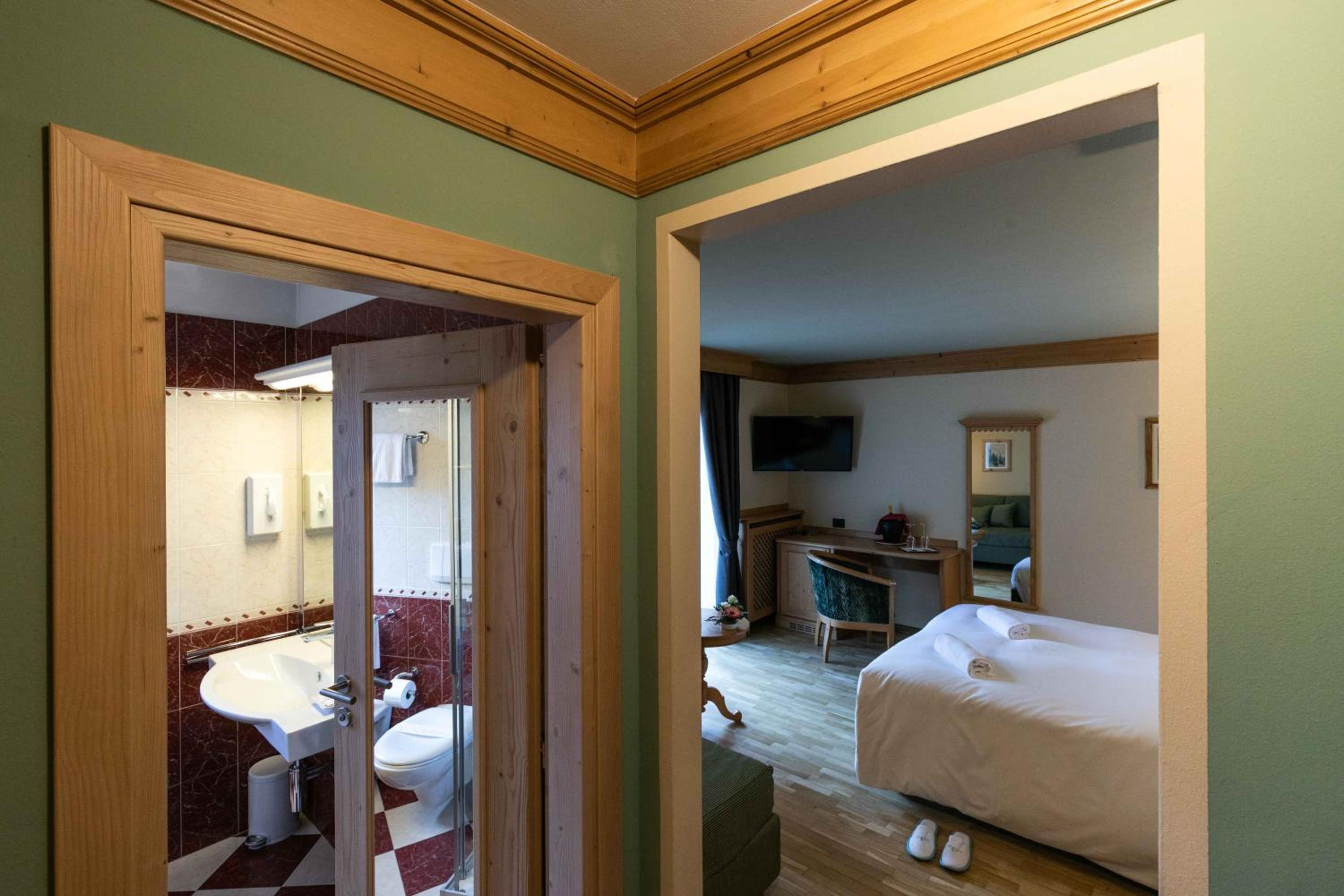 Comfort Double or Twin Room photo 3