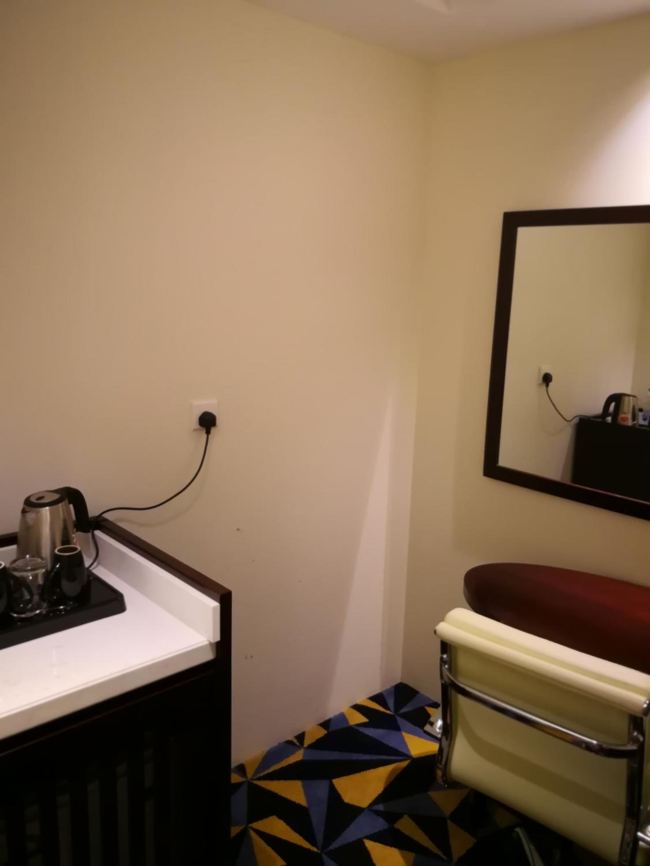 Twin Room - Photo 19