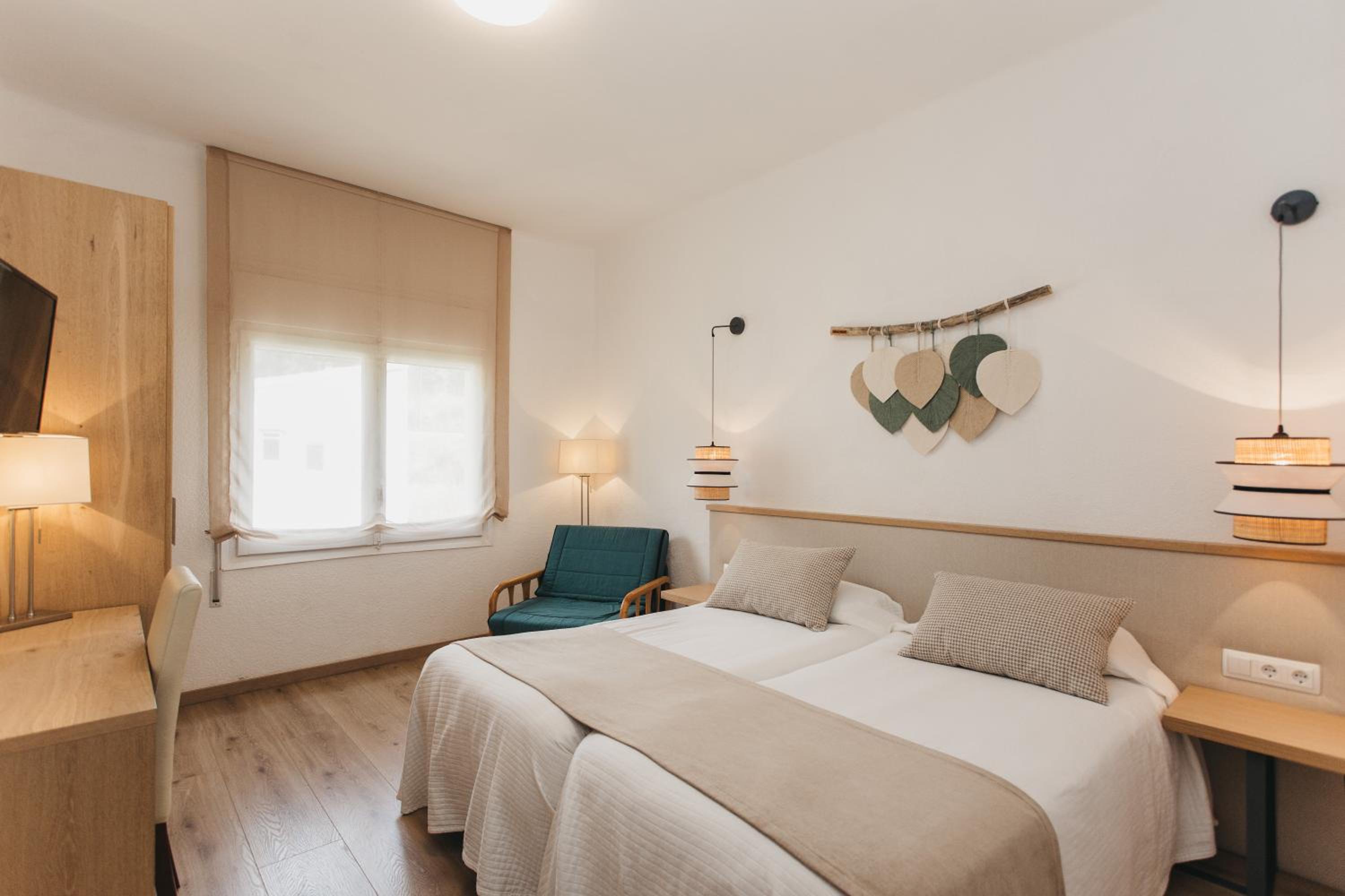 Habitación Doble Estándar o con Dos Camas Individuales.