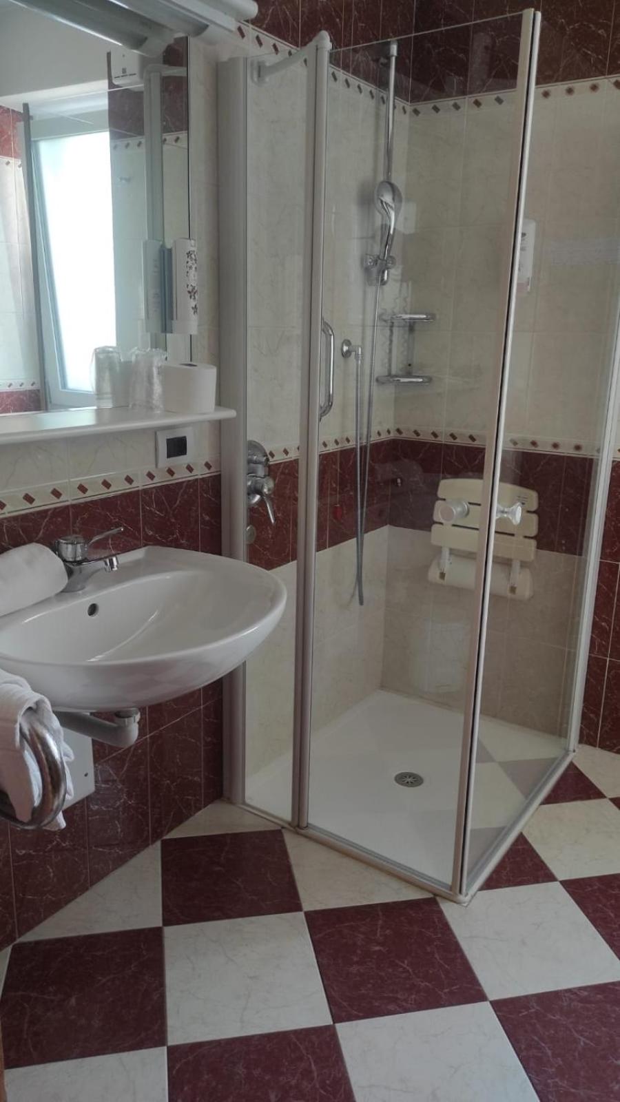 Comfort Double or Twin Room photo 2