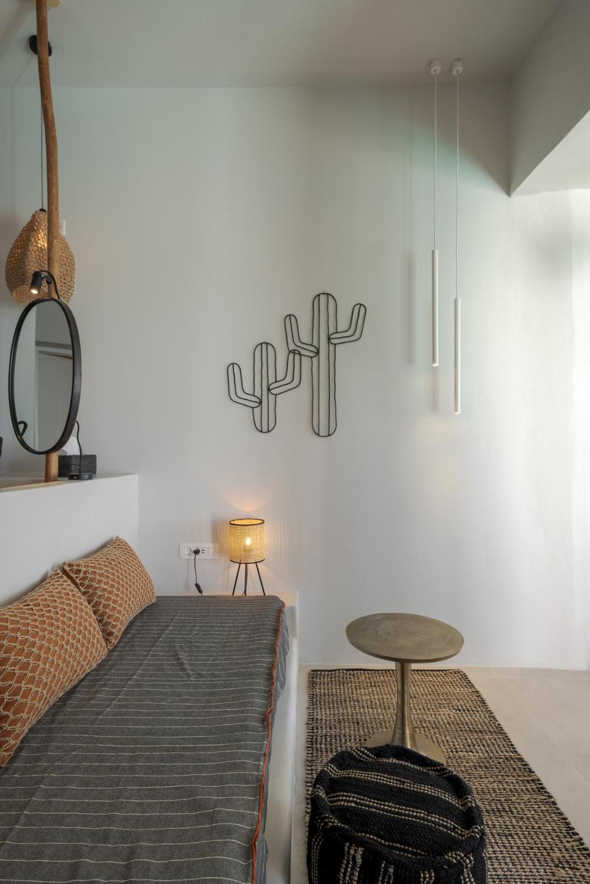 Suite with Private Pool - Photo 5