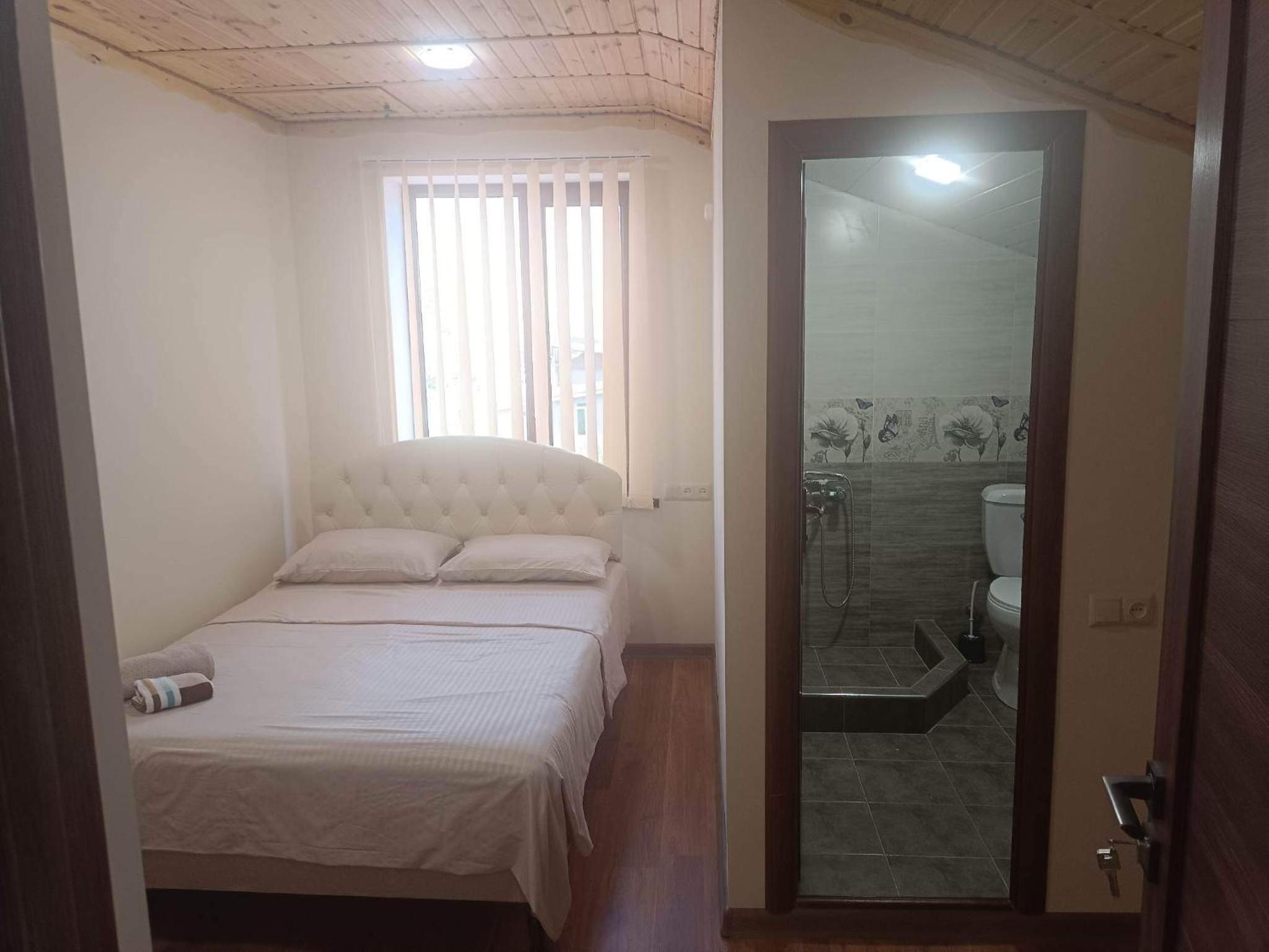 Budget Double Room photo 2