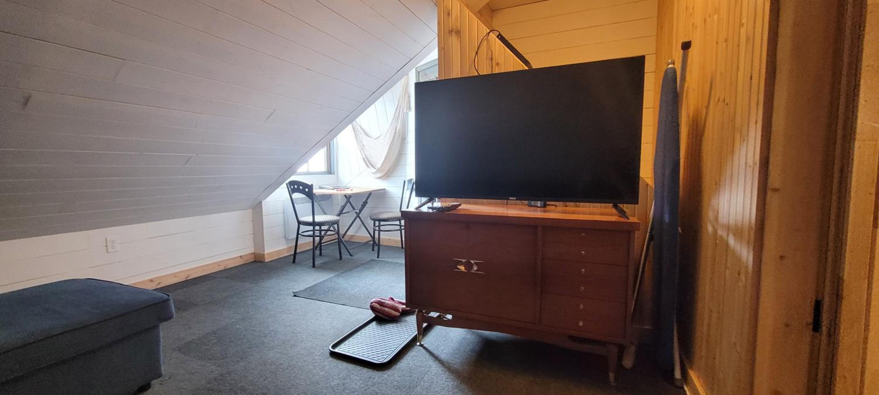 One-Bedroom Suite photo 3