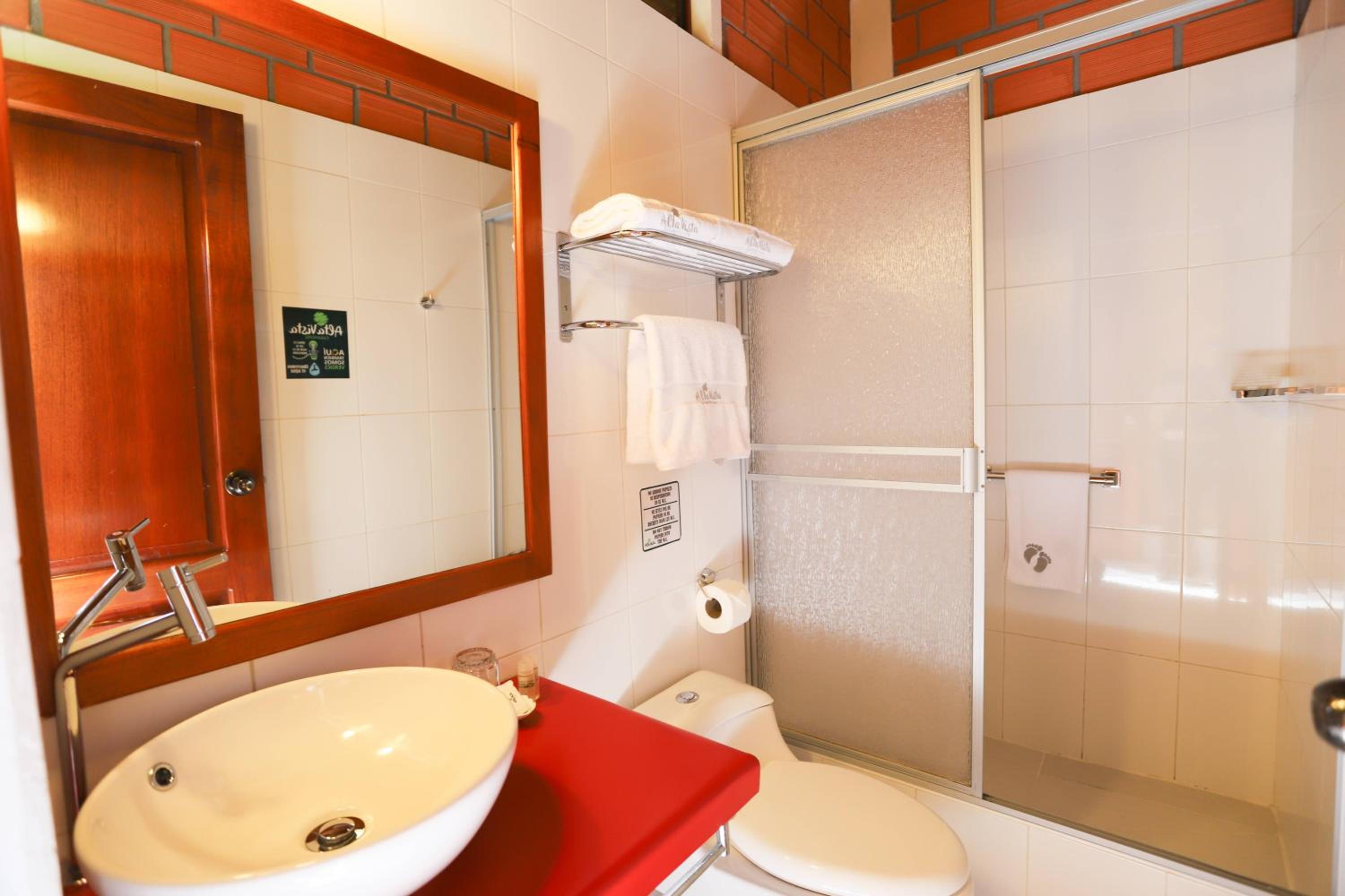 Single Room photo 2