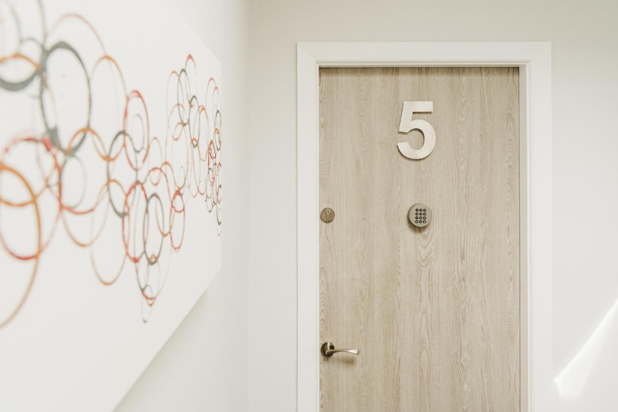 Apartment - Photo 18
