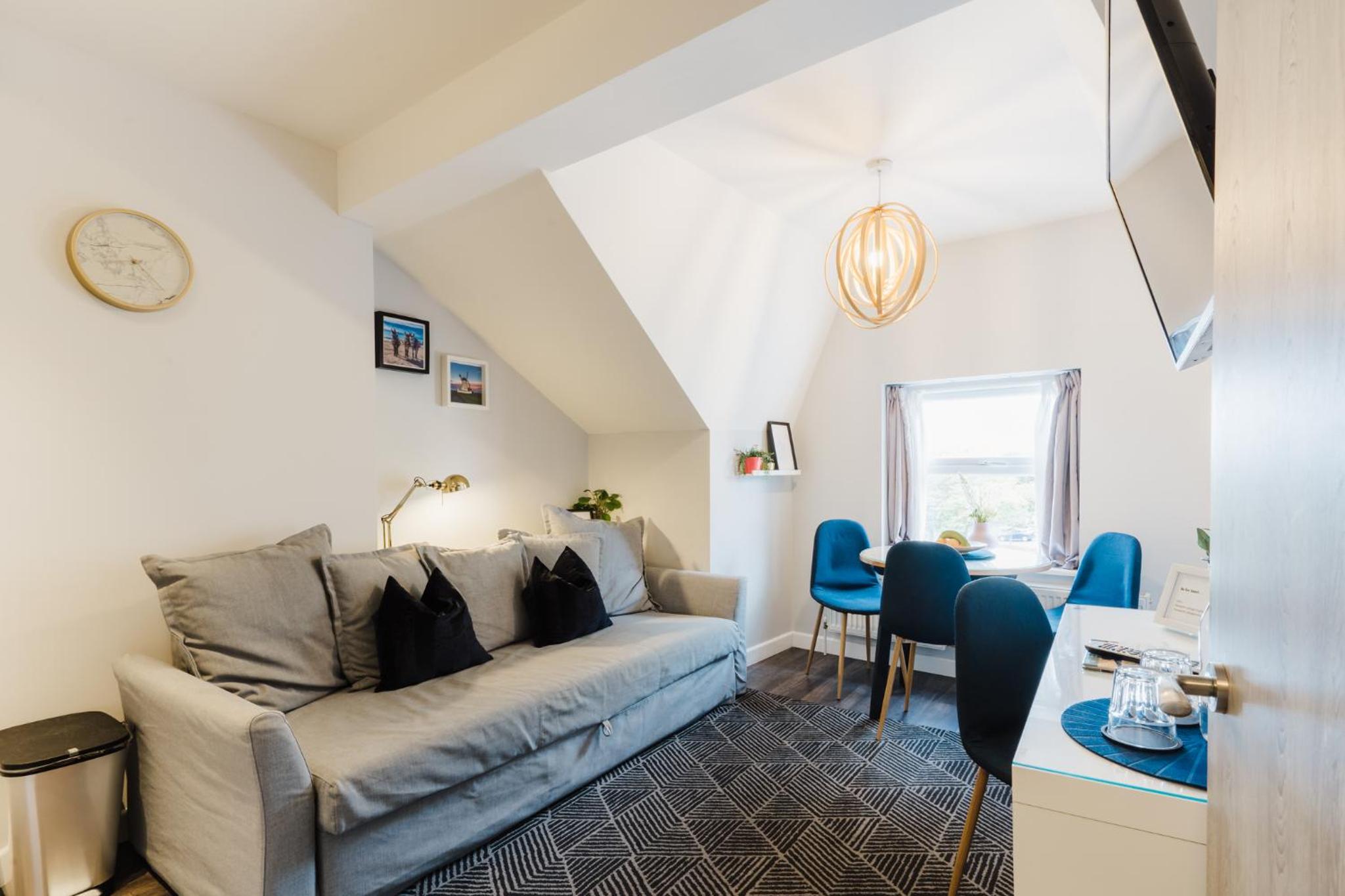 Apartment - Photo 8
