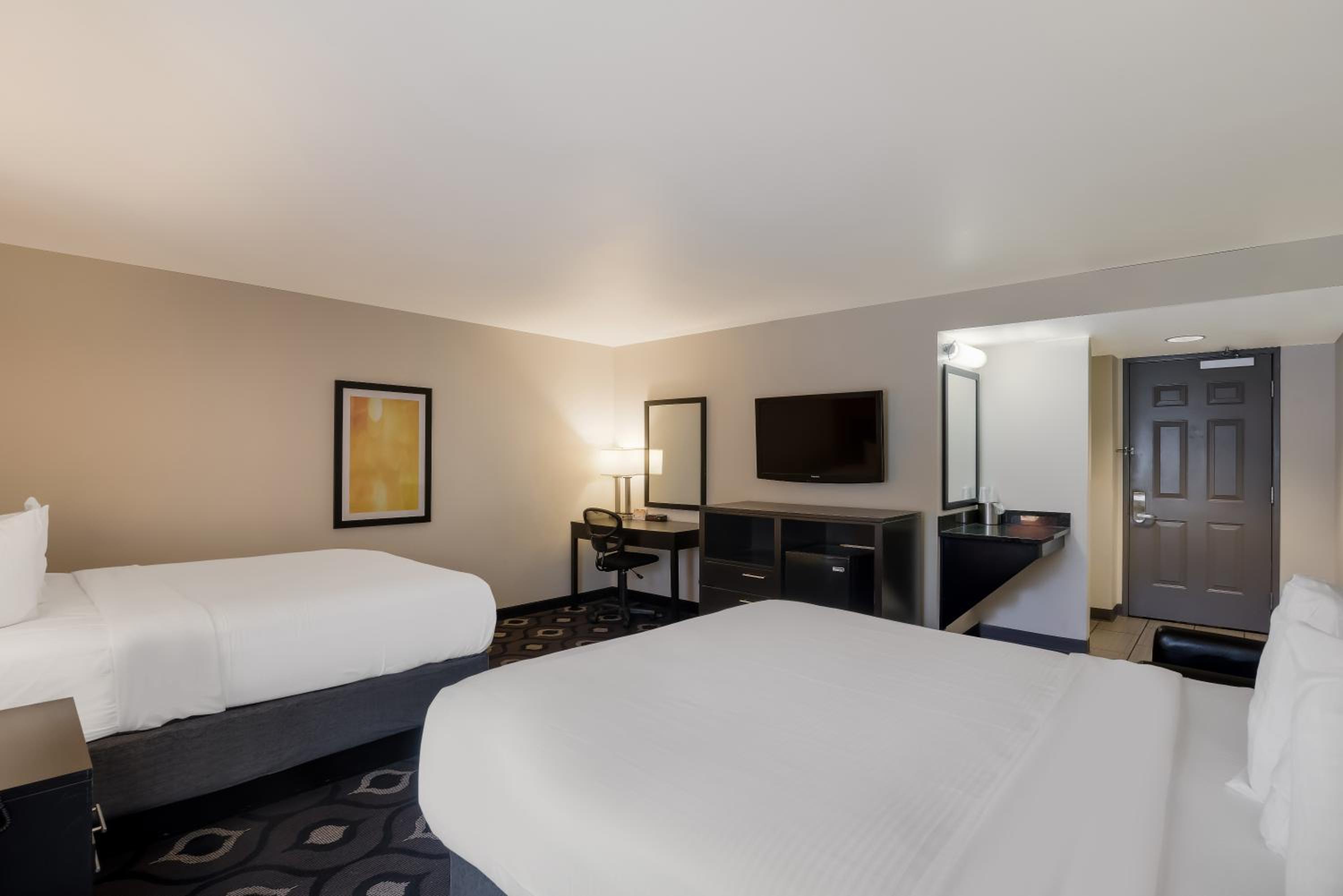 2 Queen Beds Non Smoking - Photo 3