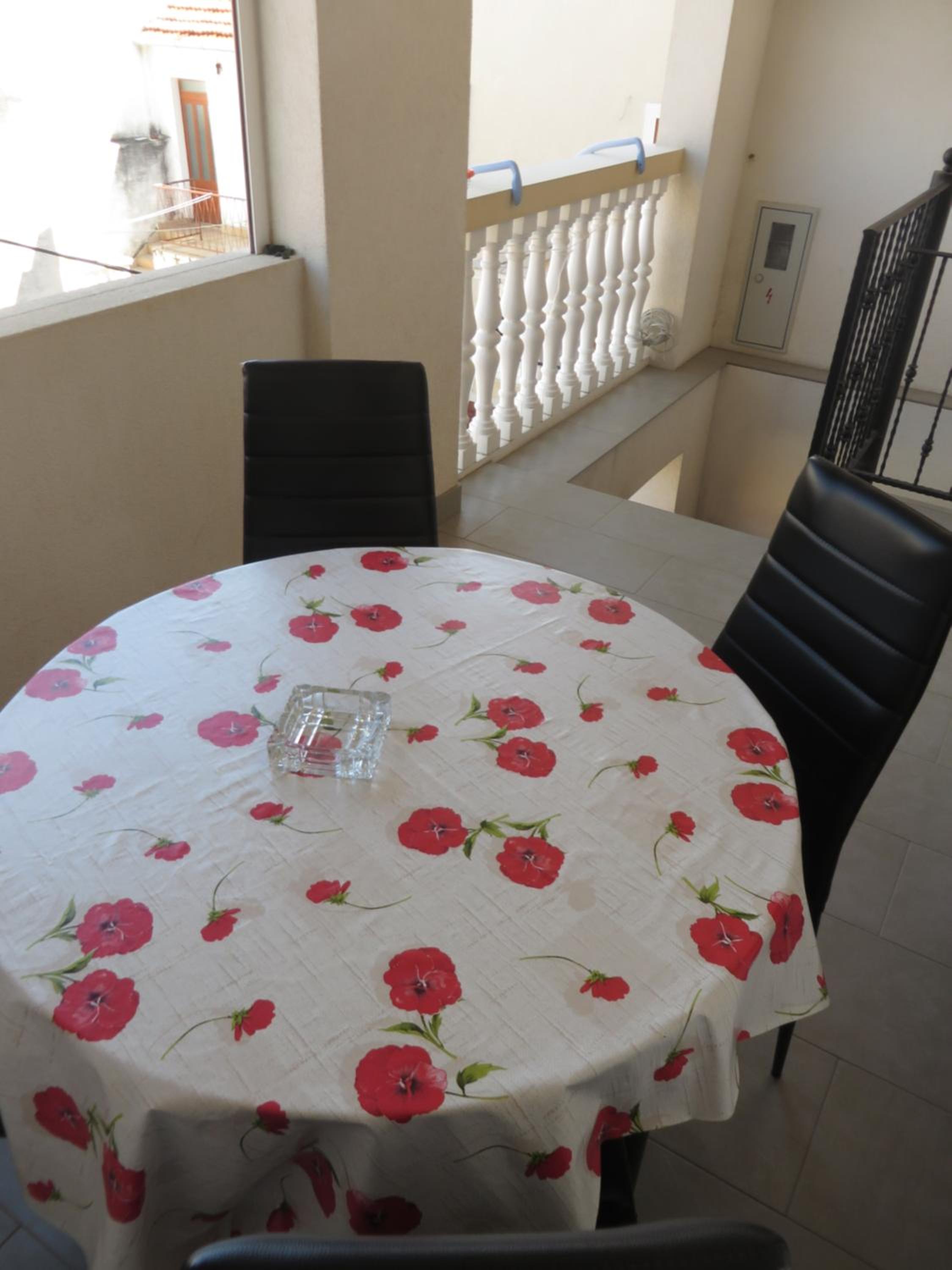 Apartment with Balcony photo 1