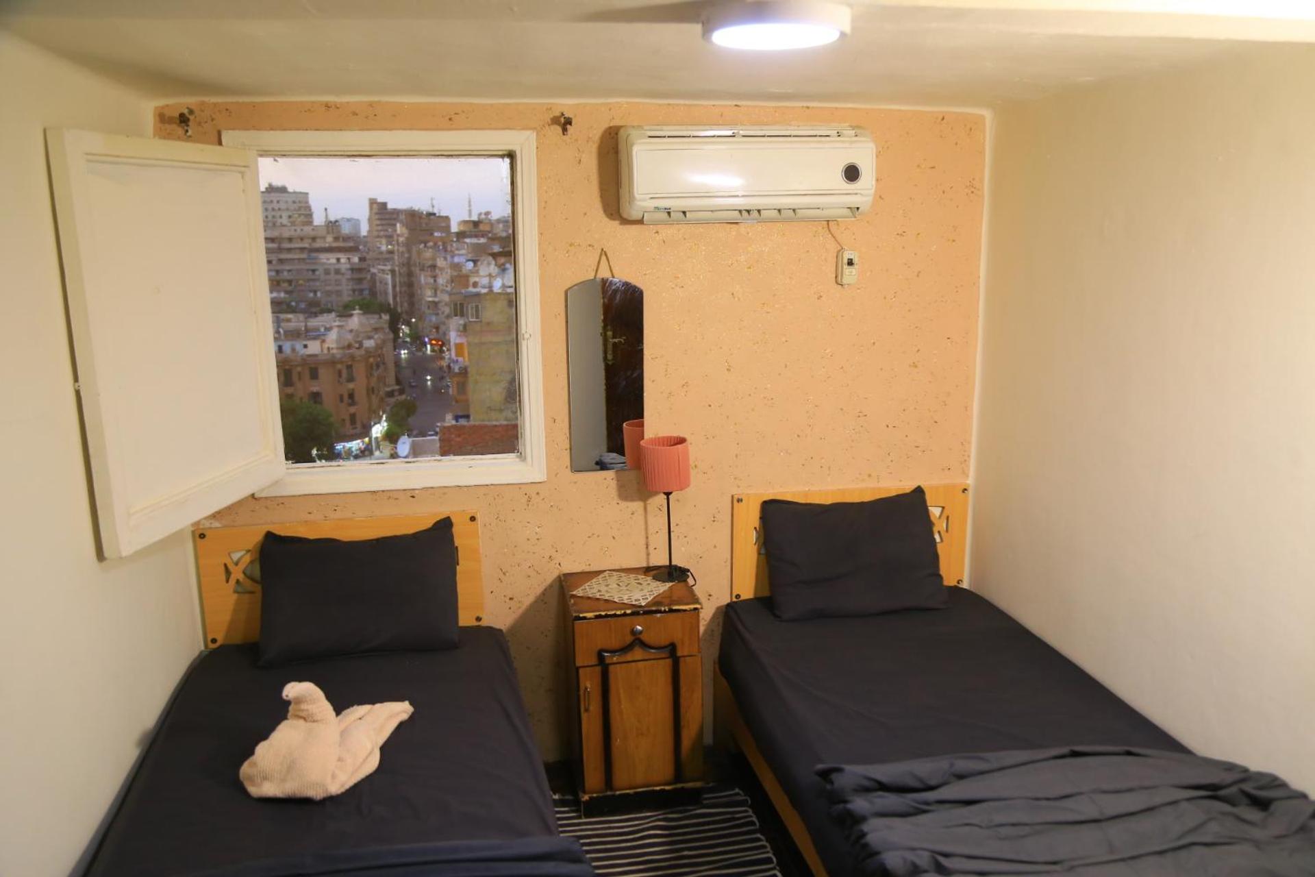 Double or Twin Room with Shared Bathroom photo 3