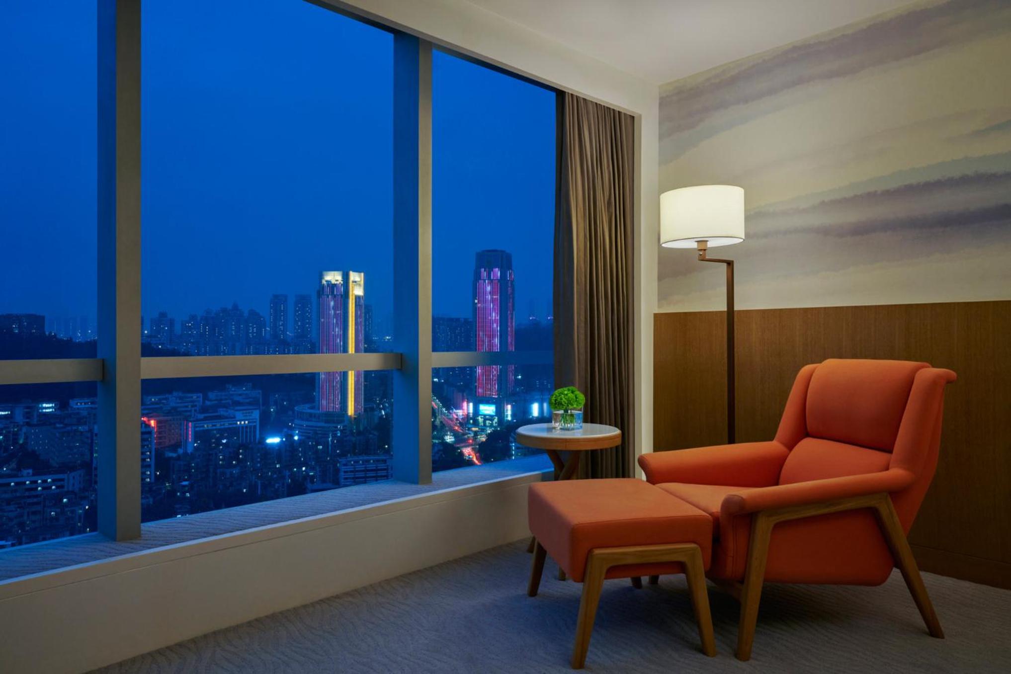 Junior King Suite - Photo 3