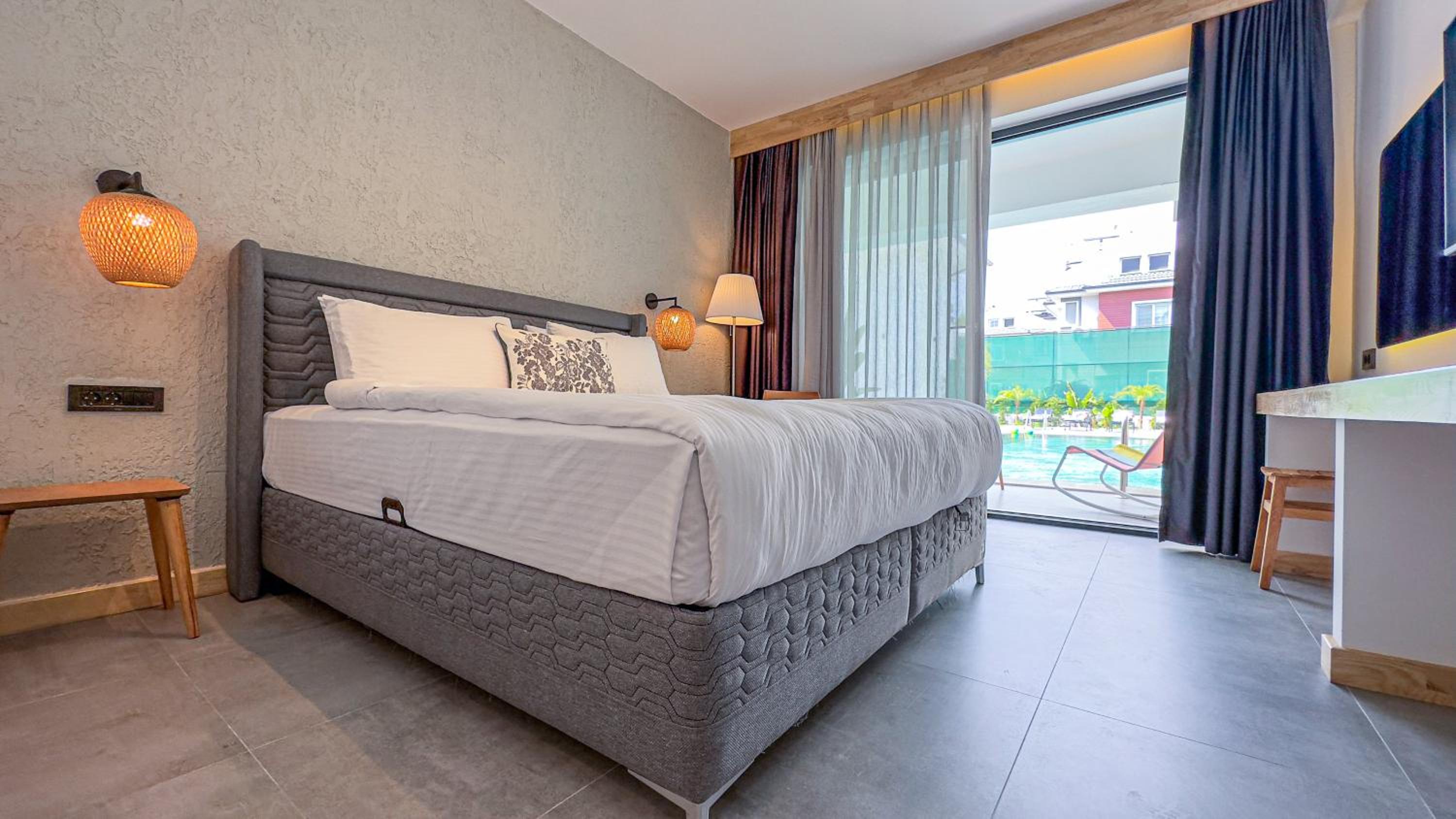 Deluxe Double Room - Photo 1