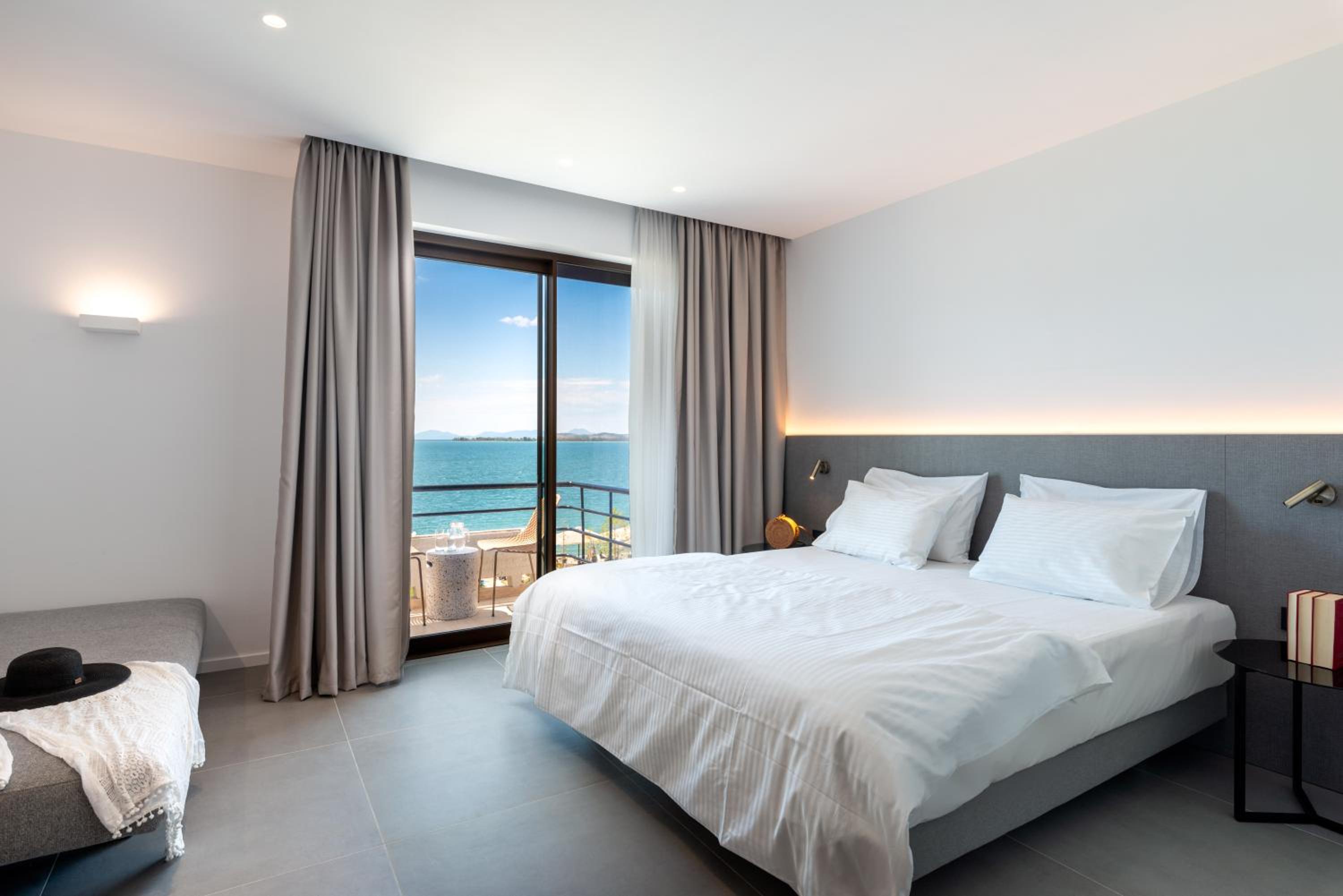 Junior Suite - Photo 8