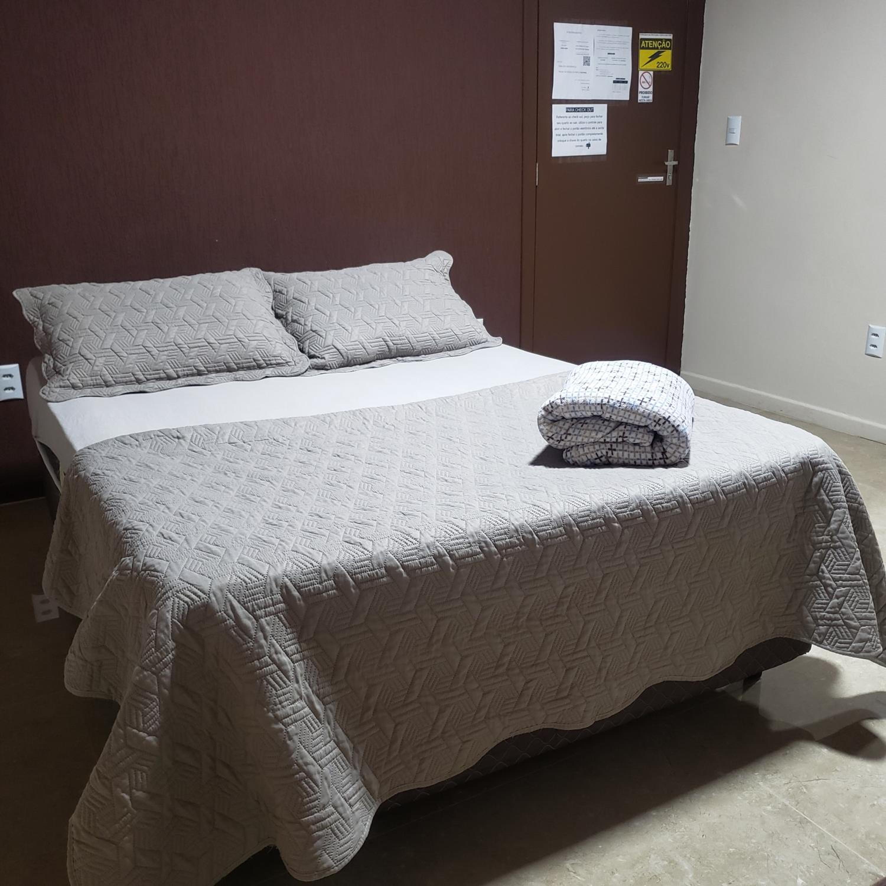 Double Room with Private Bathroom - Photo 1