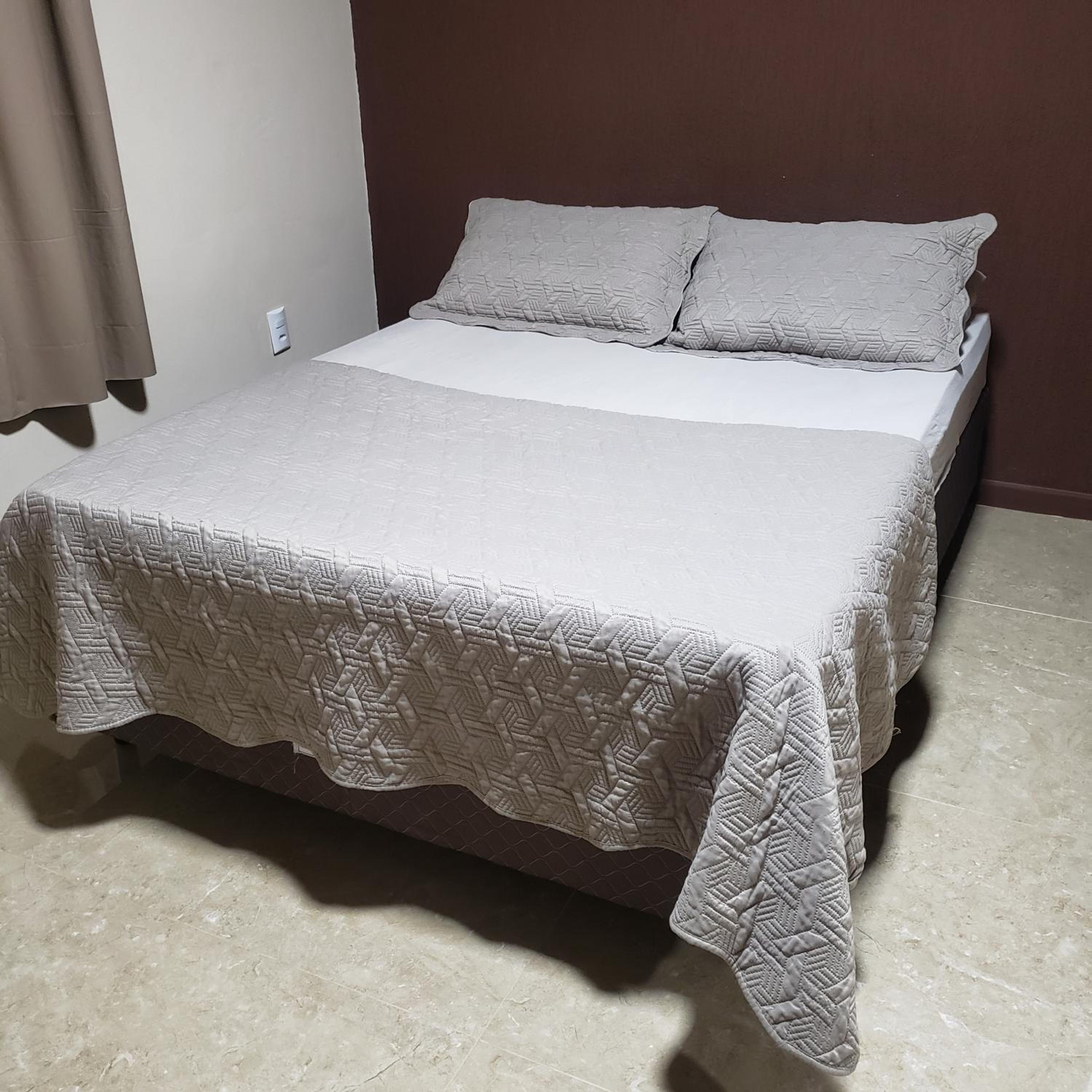 Double Room with Private Bathroom - Photo 10