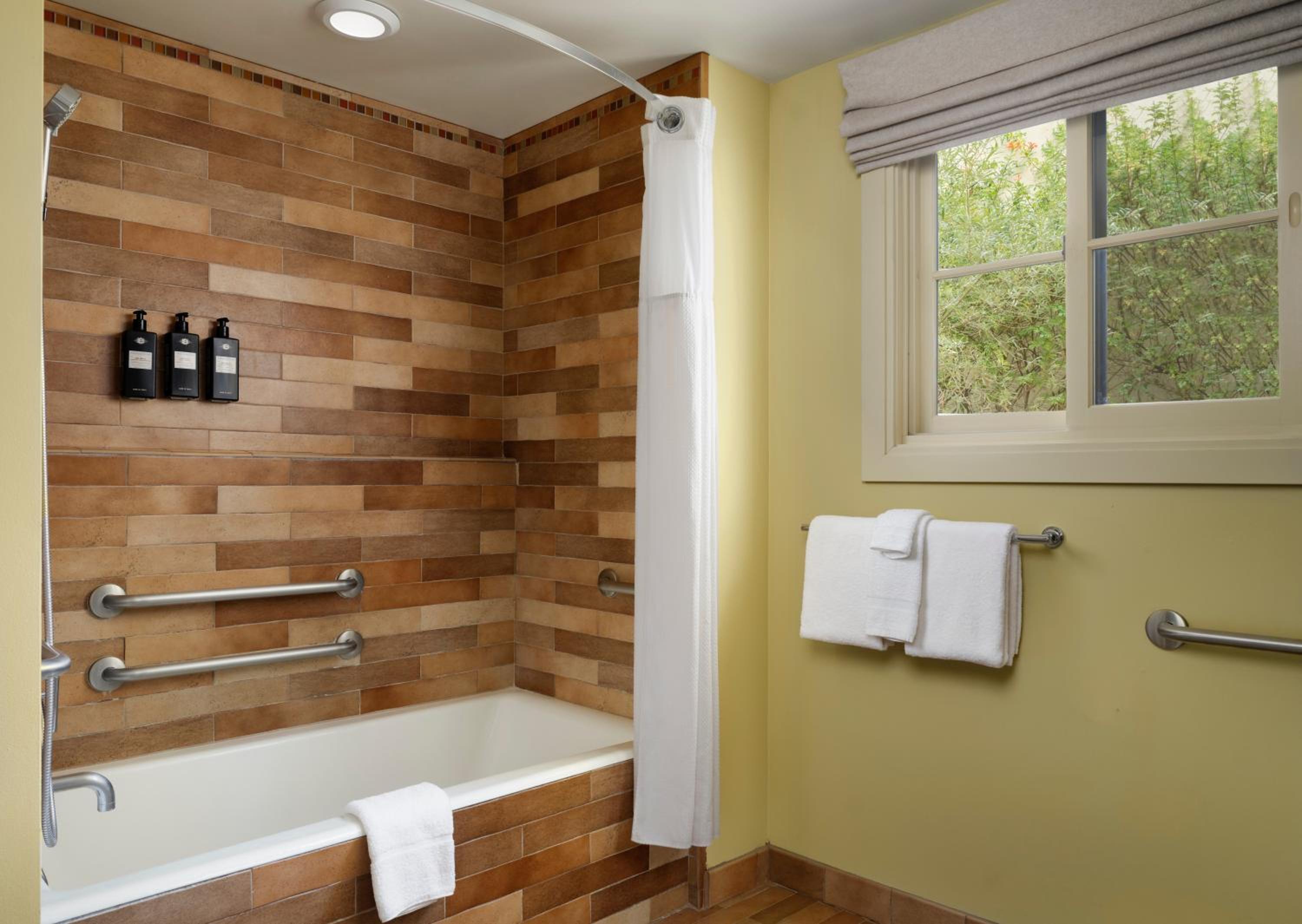 Single Room - Disability Access - Photo 3