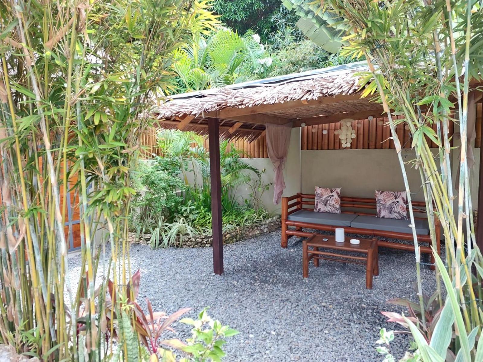 One-Bedroom Deluxe Villa - Photo 16