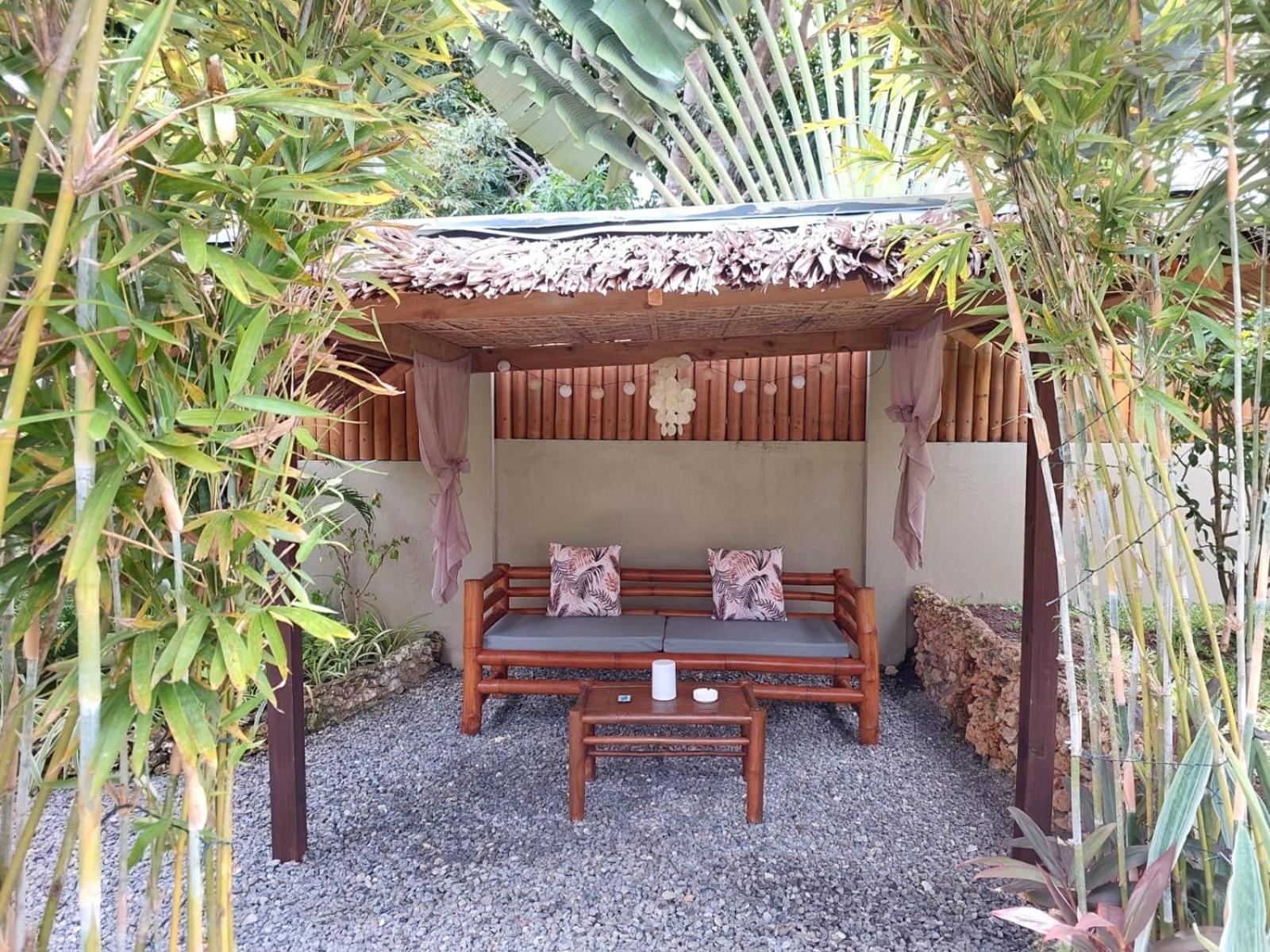 One-Bedroom Deluxe Villa - Photo 15