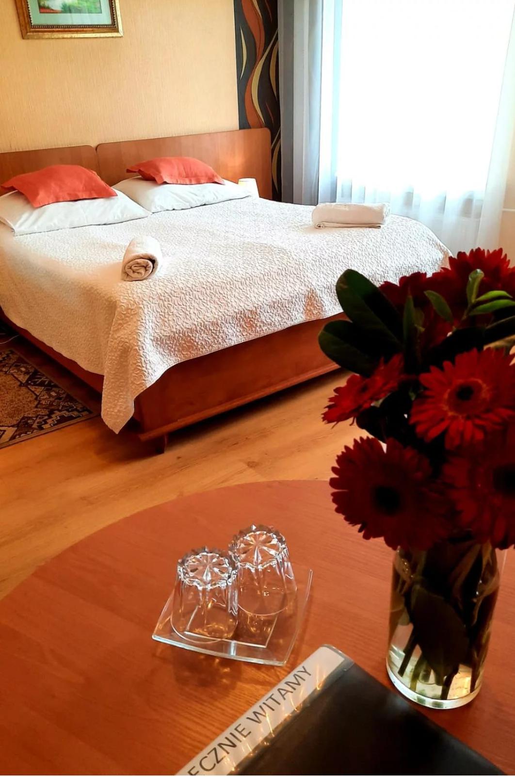 Double or Twin Room - Photo 14