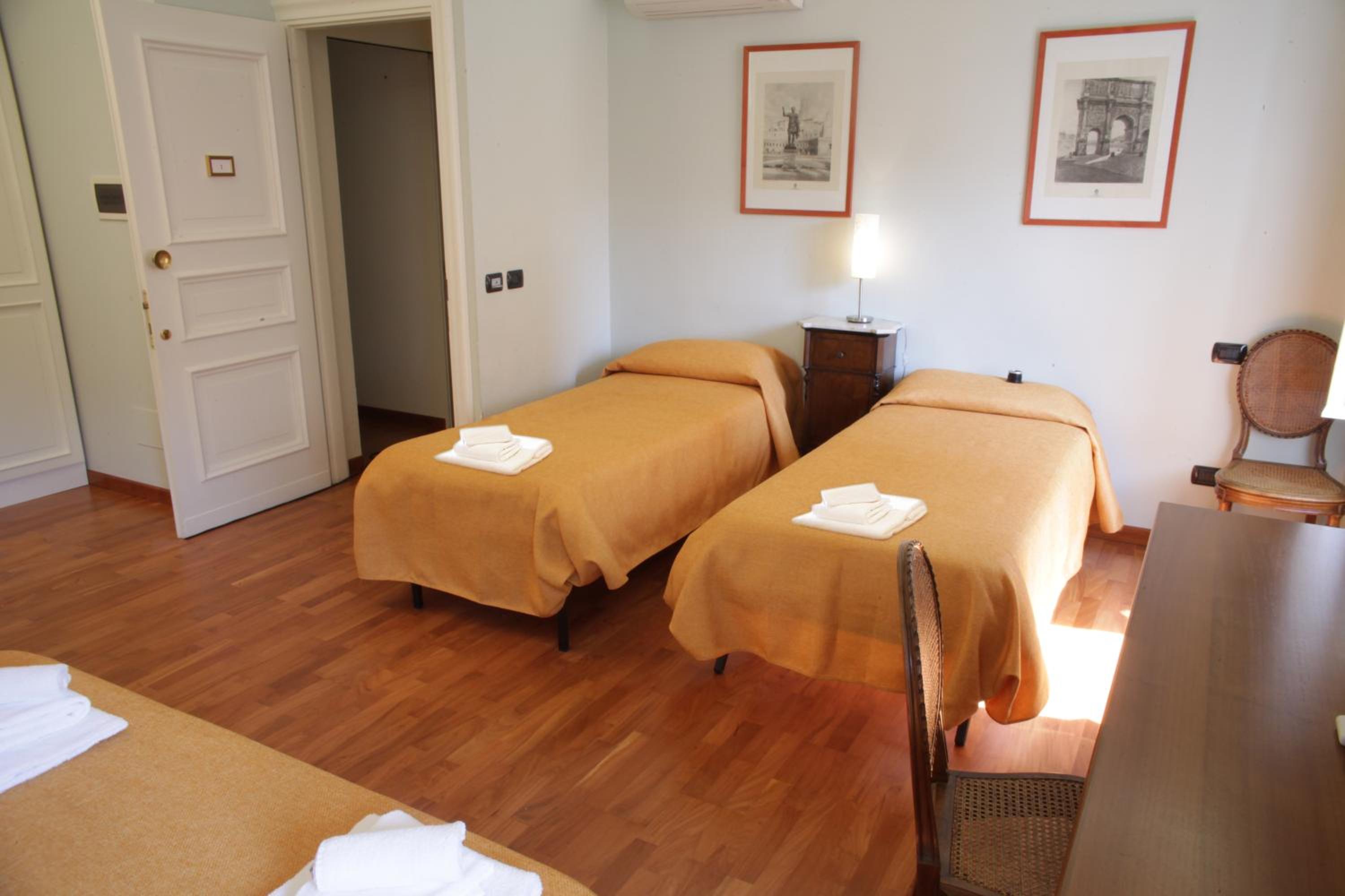 Quadruple Room photo 1