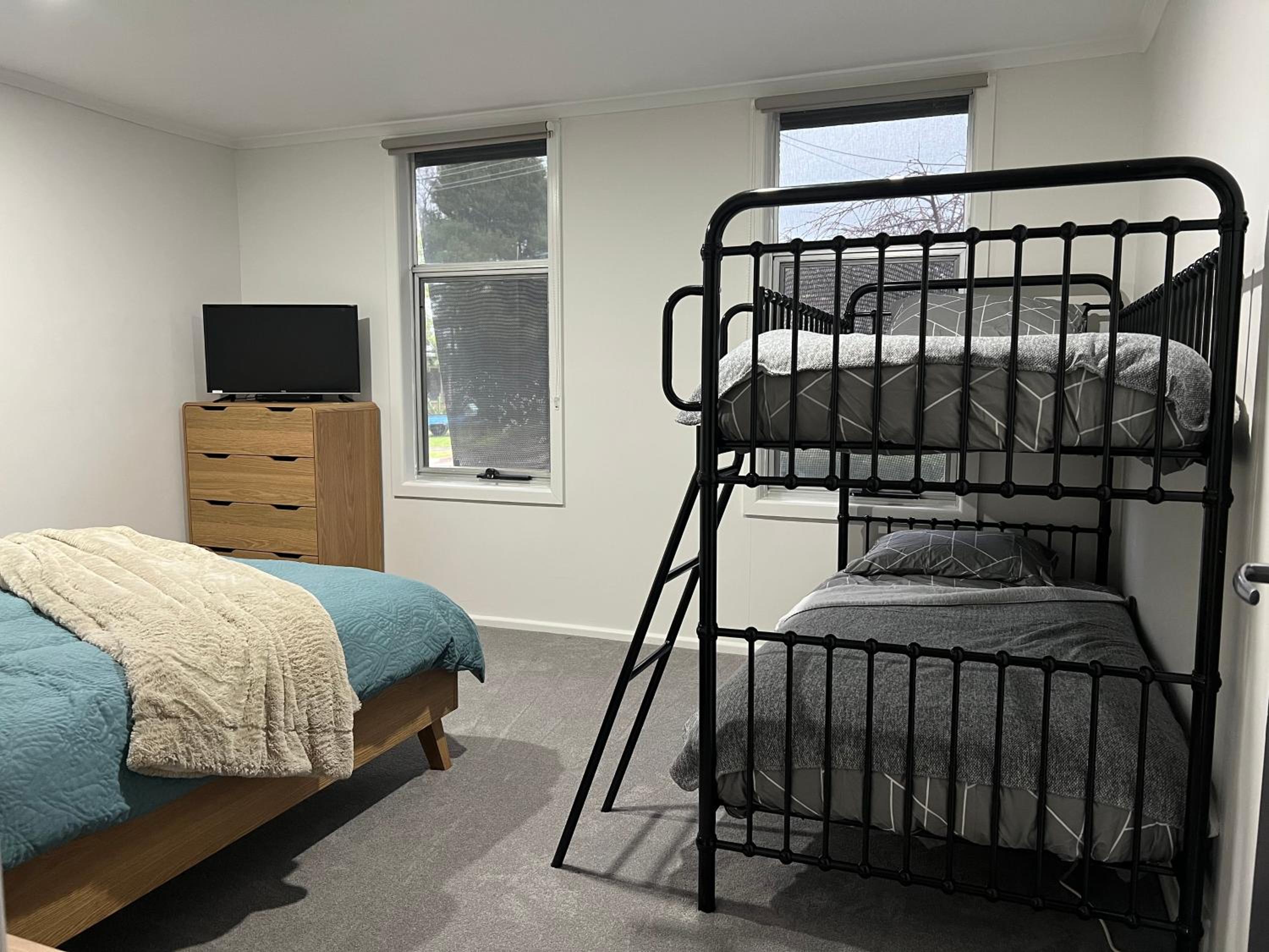 Two-Bedroom House photo 3