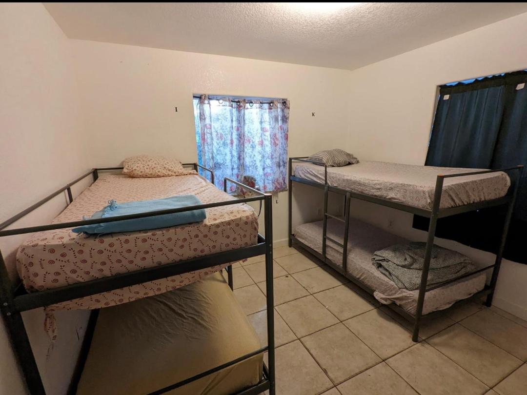 4-Bed Mixed Dormitory Room photo 1