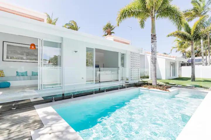 Villa photo 2