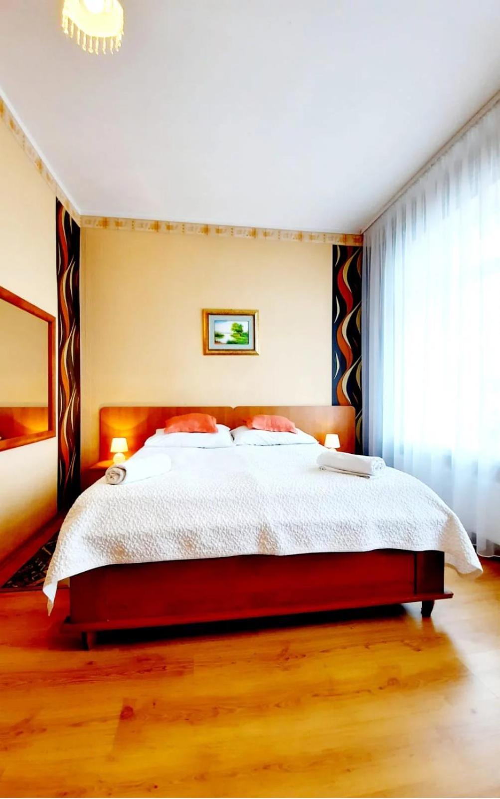 Double or Twin Room - Photo 10
