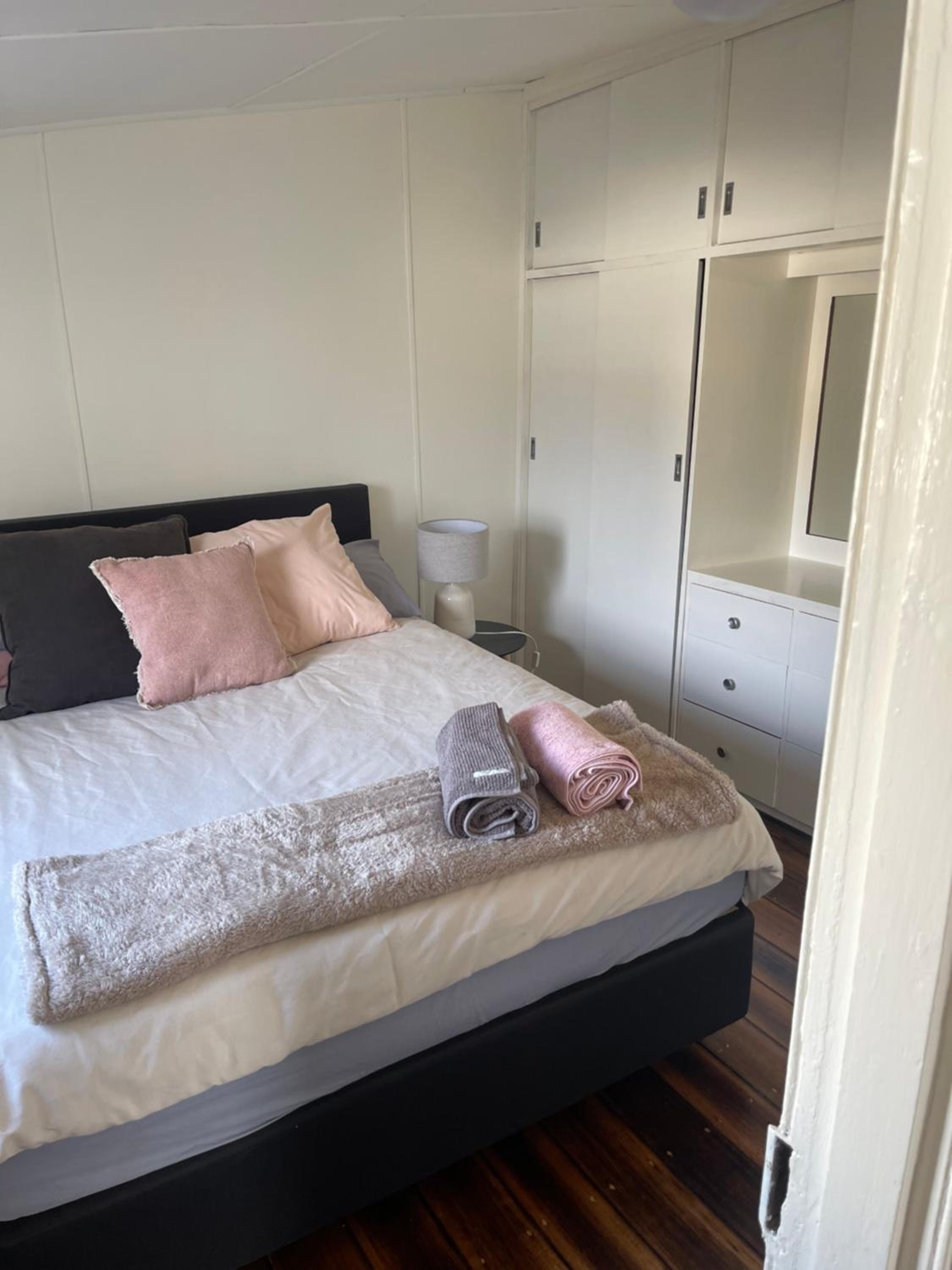 Three-Bedroom House photo 1