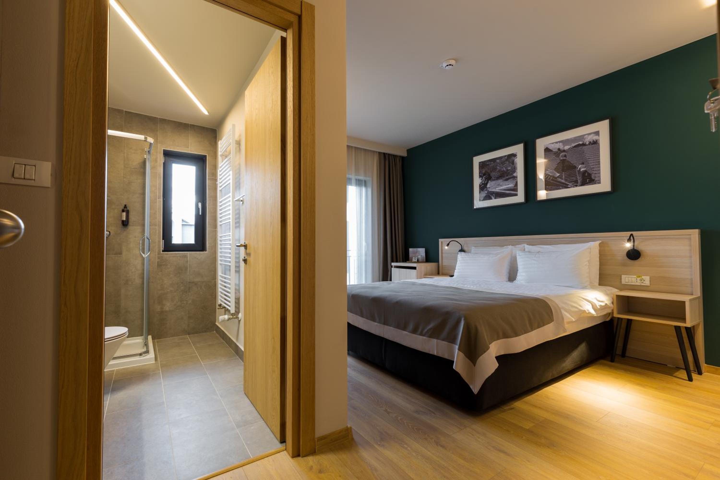 Deluxe Double Room photo 1